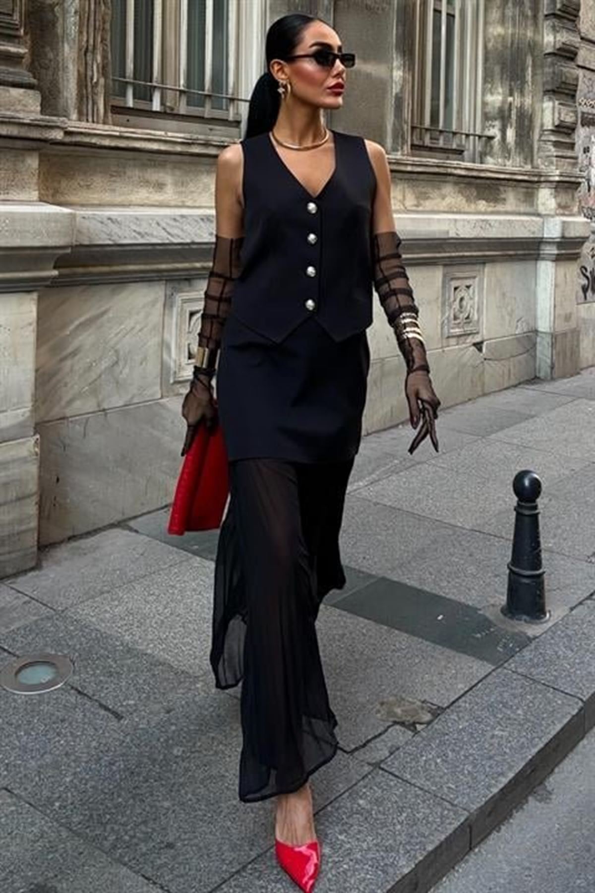 Yelek Ve Pilise Etekli Premium Takım 10096