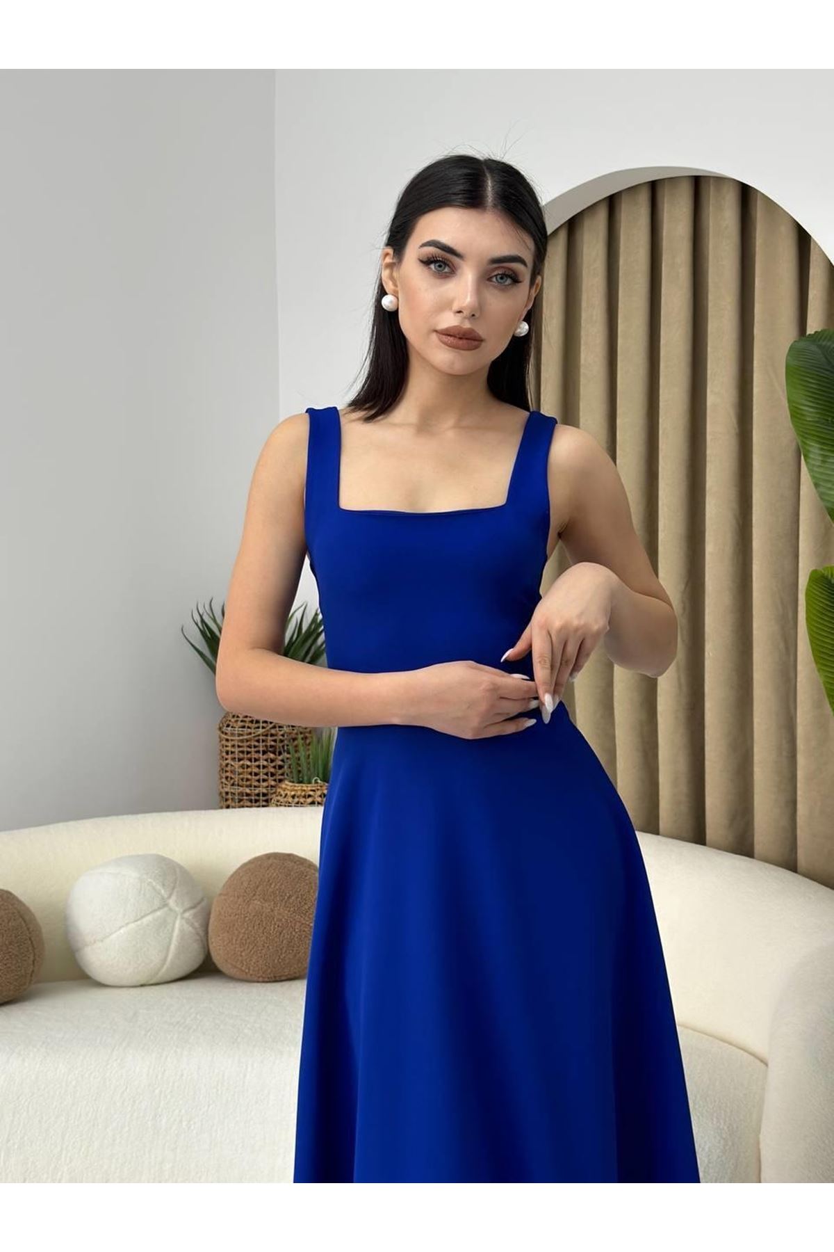 Neapolitan Askılı Elbise