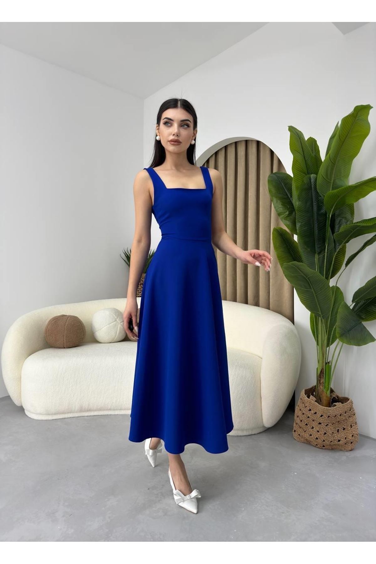 Neapolitan Askılı Elbise