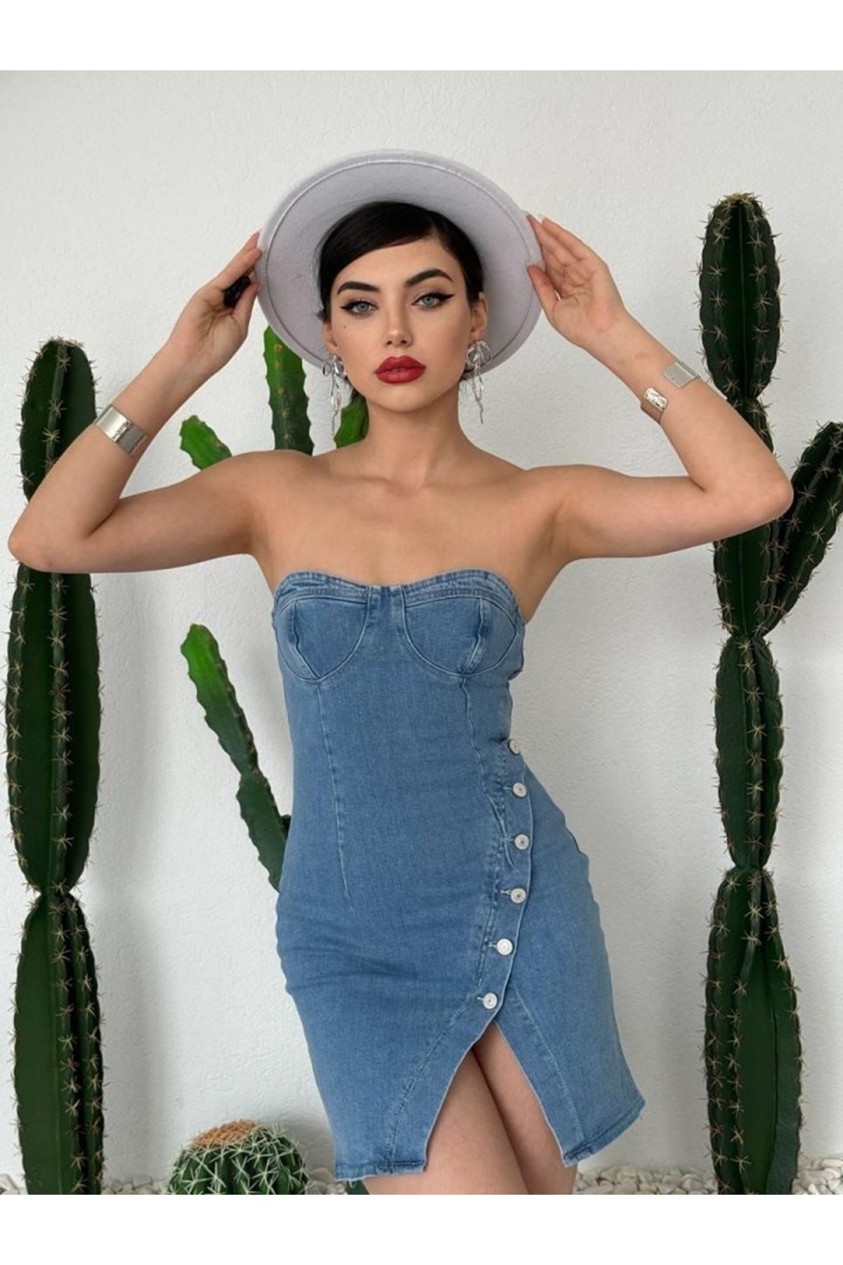 Nerg Düğme Detaylı Elbise