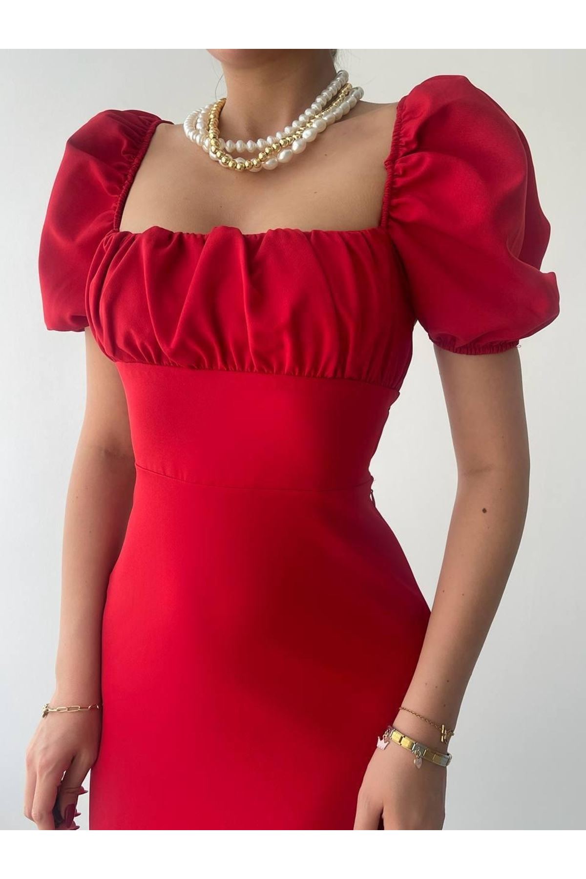 Hessen Sırt Dekolteli Elbise