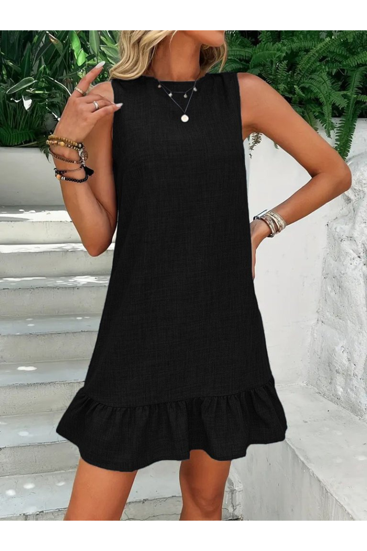 Kadın Kolsuz Bisiklet Yaka Fırfırlı Sofya Elbise