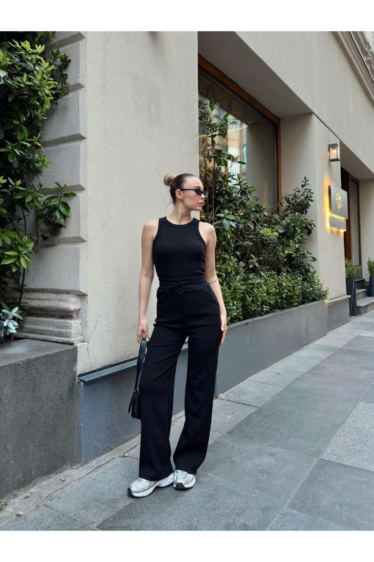 Kadın Kaşkorse Kumaş Atlet Ve Yüksek Bel Bol Paça Pantolon Ikili Takım