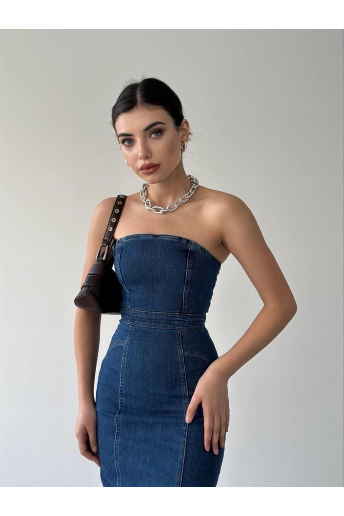 Izer Straplez Elbise