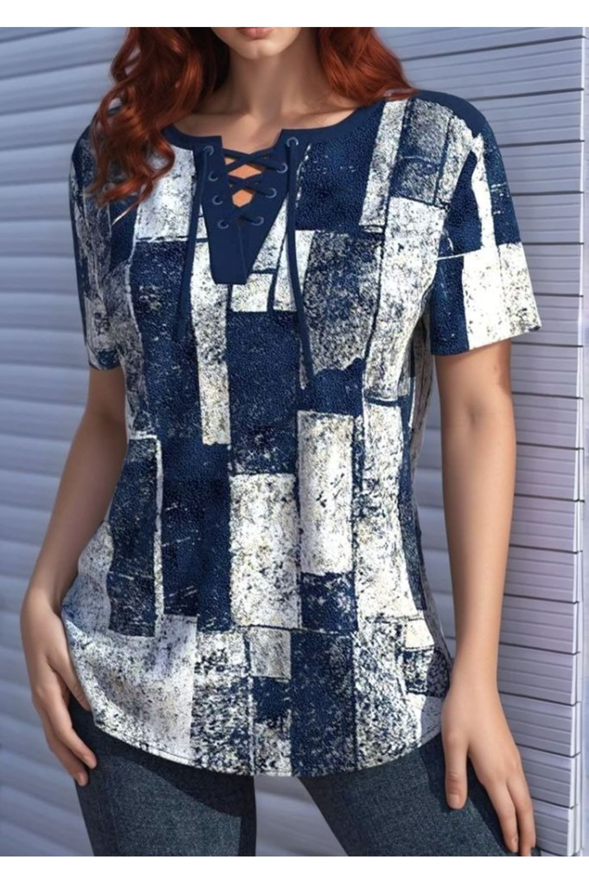 Kadın Kısa Kollu Yakası Bağcıklı Kuş Gözü Detay Süprem Bluz