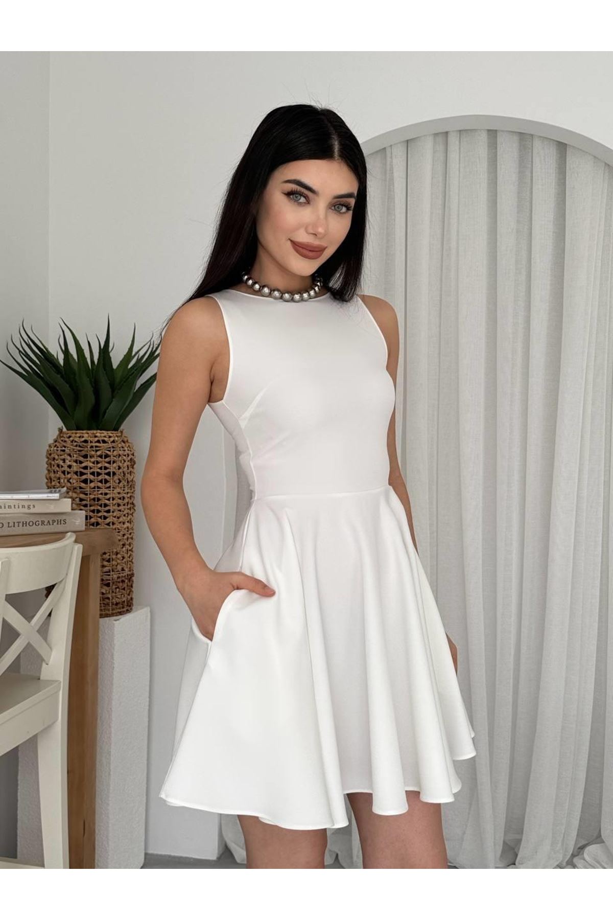 Berl Cep Detaylı Elbise