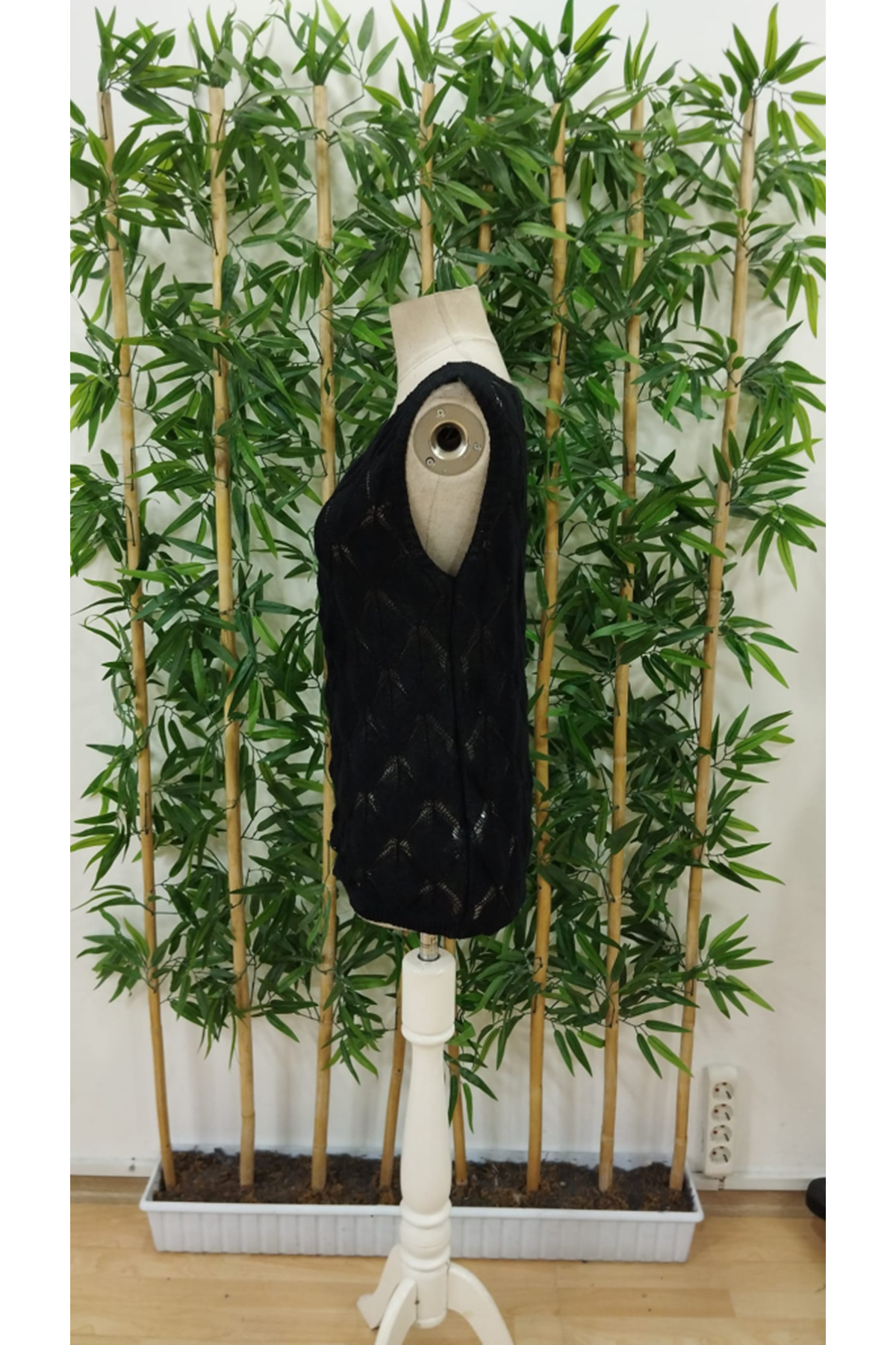 Kadın Askılı Yakalı Desenli Triko Bluz