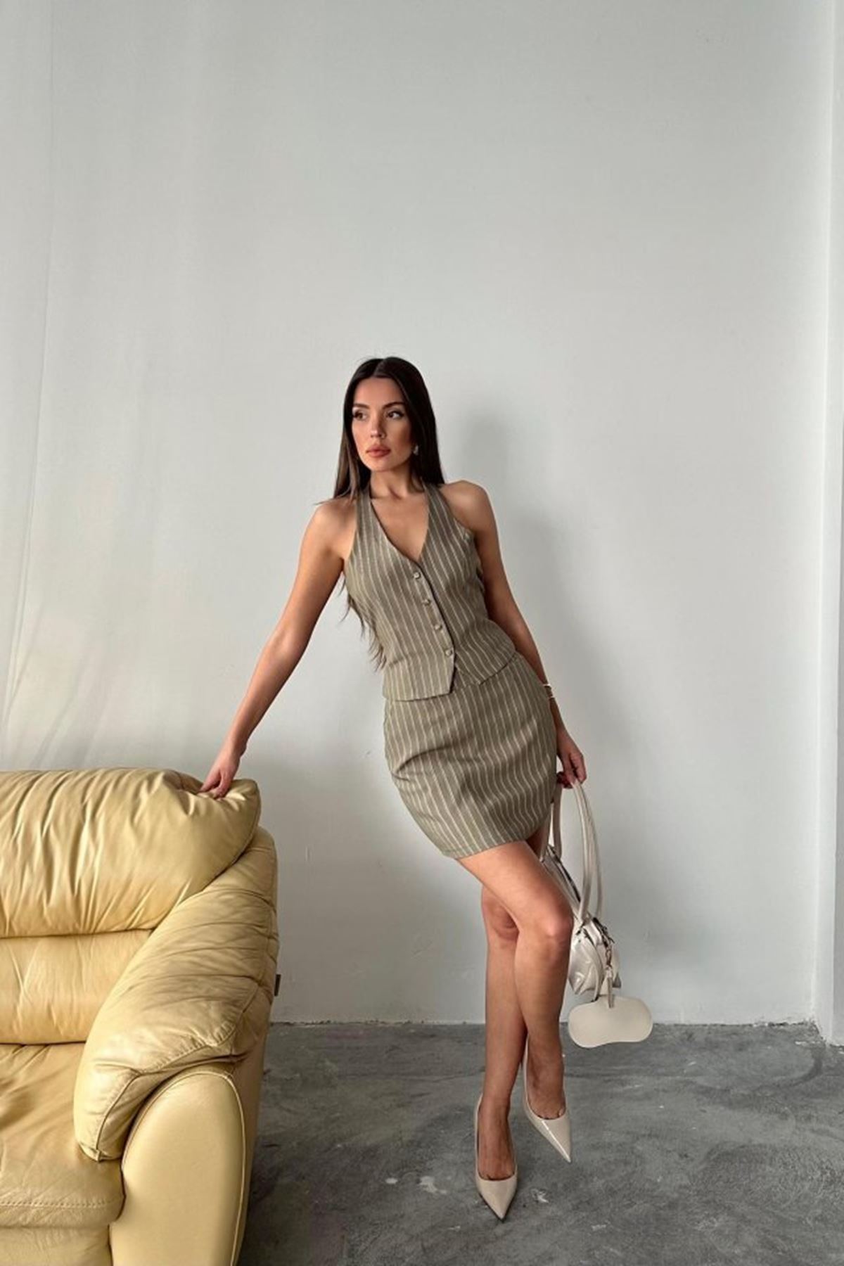 Haki Çizgili Yelek Ve Etek Takım