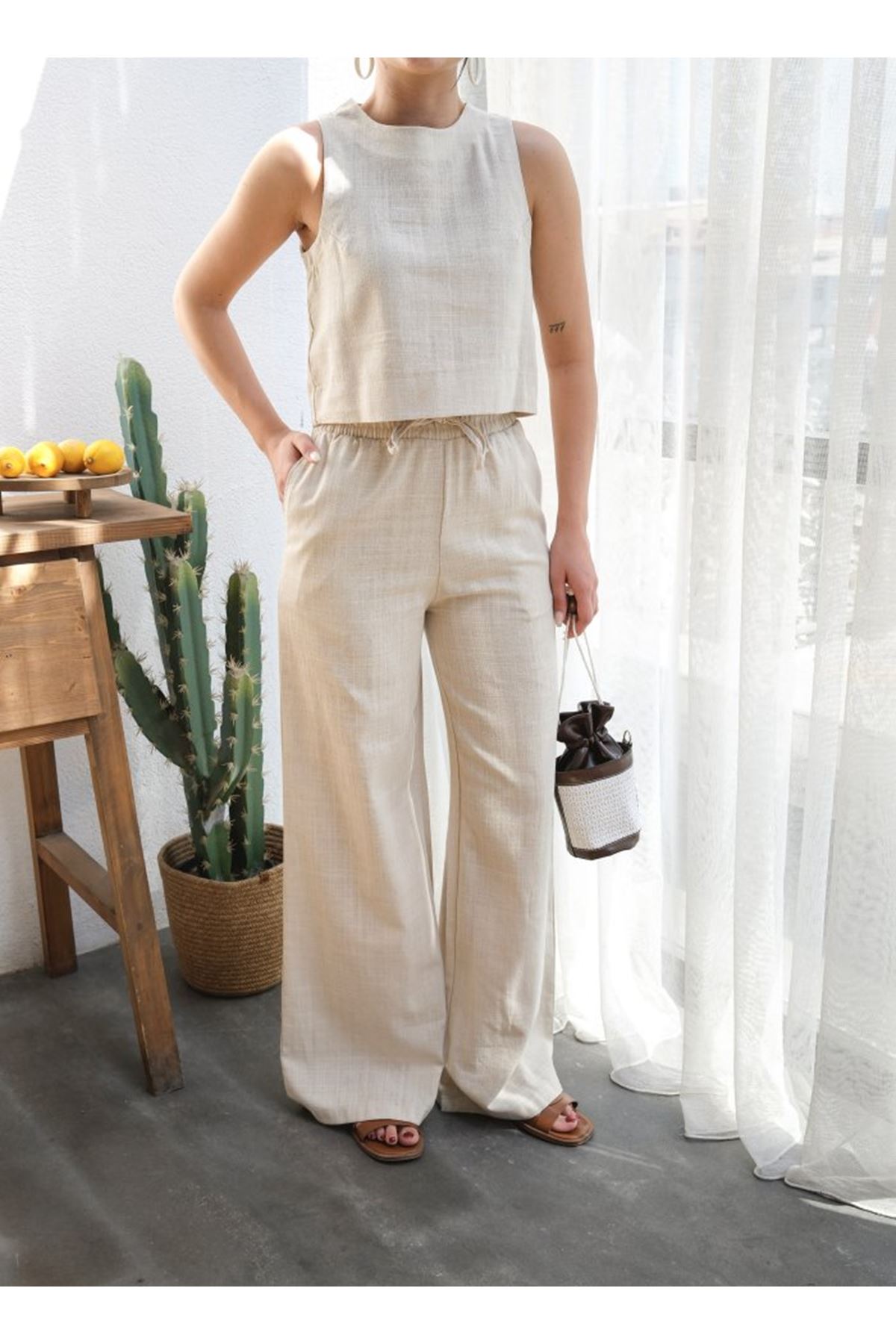 Keten Bluz Ve Pantolon İki̇li̇ Takim