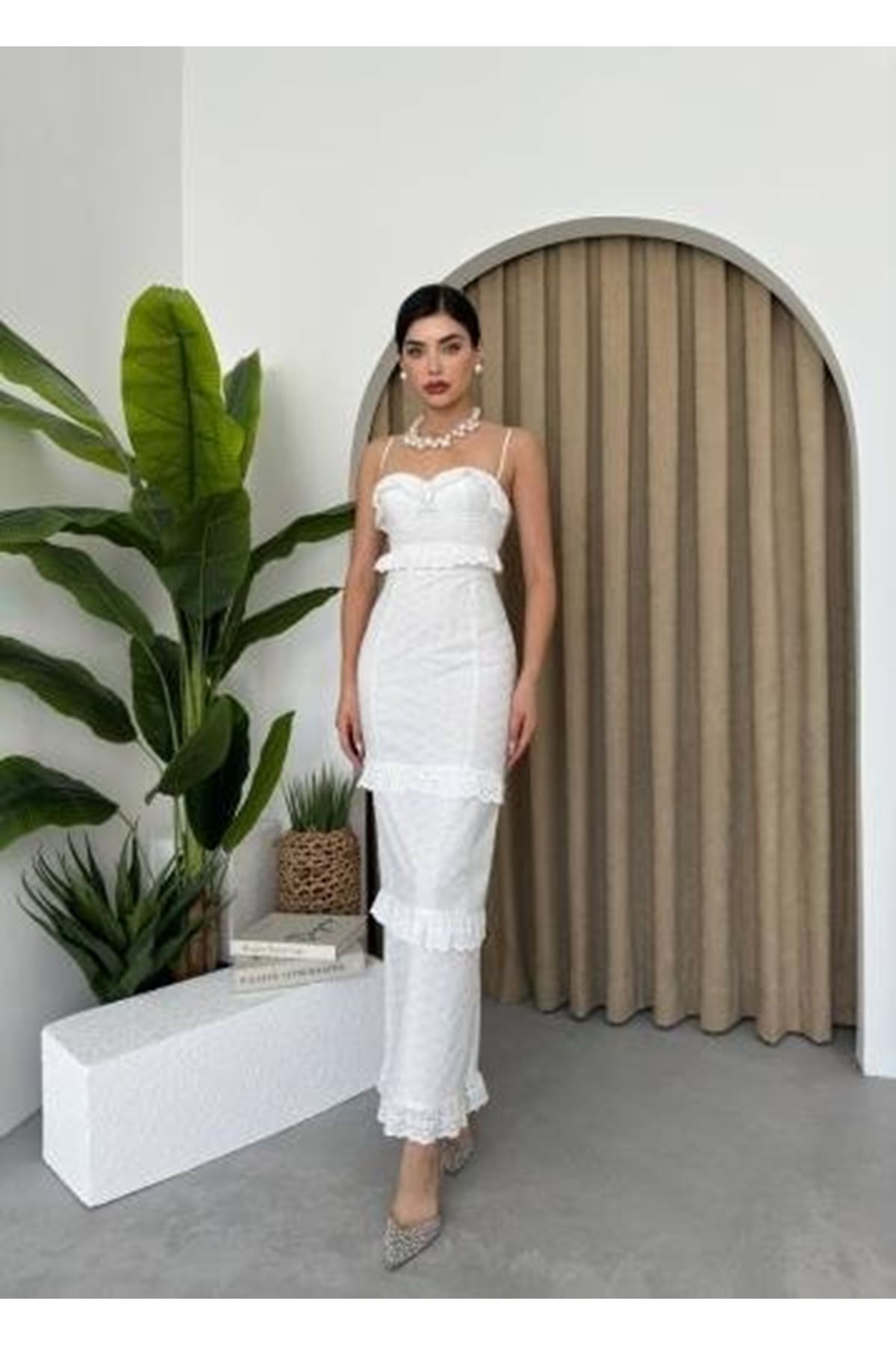 Lere Ip Askılı Elbise