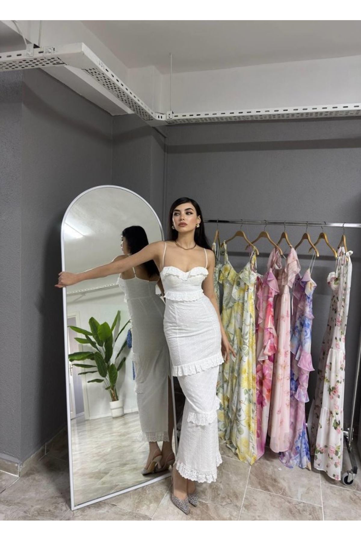 Lere Ip Askılı Elbise