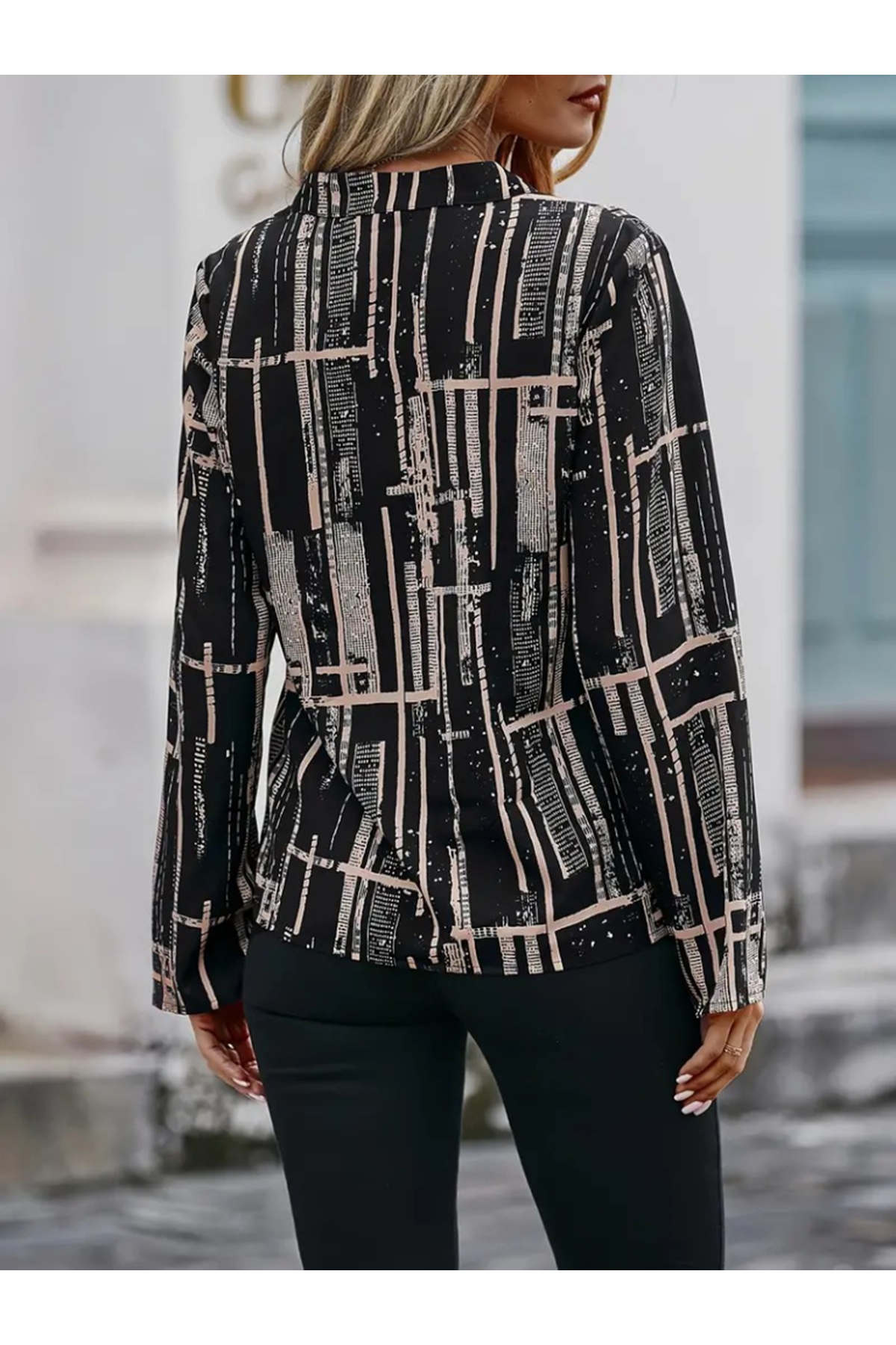 Kadın Uzun Kollu V Yakalı Desenli Dalgıç Bluz