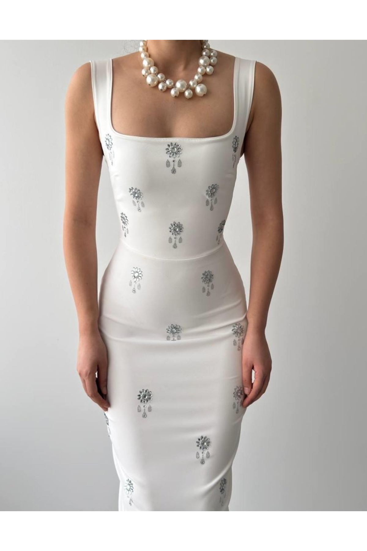 Ners Taş Detaylı Elbise
