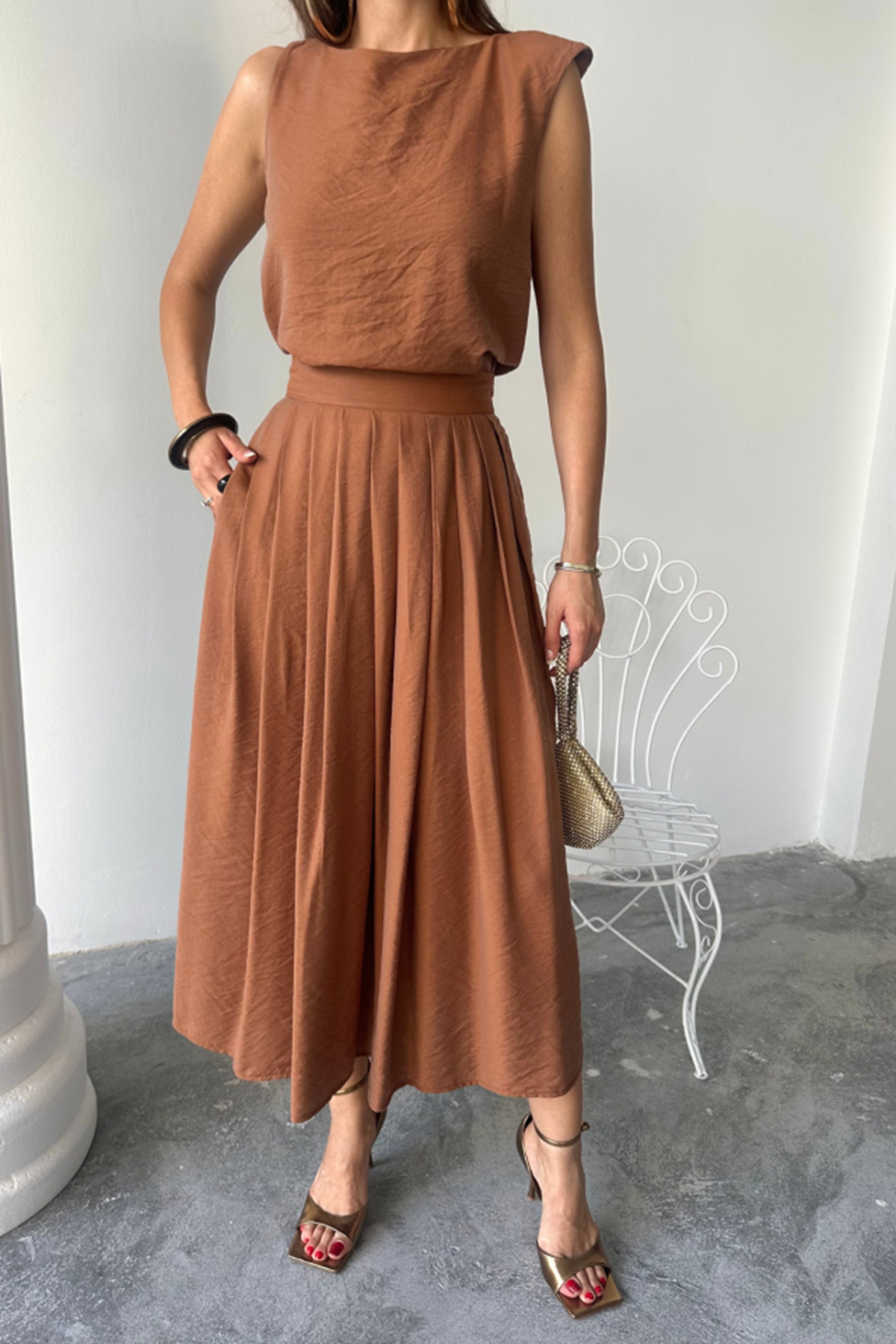 KETEN KOLSUZ BLUZ - MAXİ ETEK TAKIM - Kahverengi