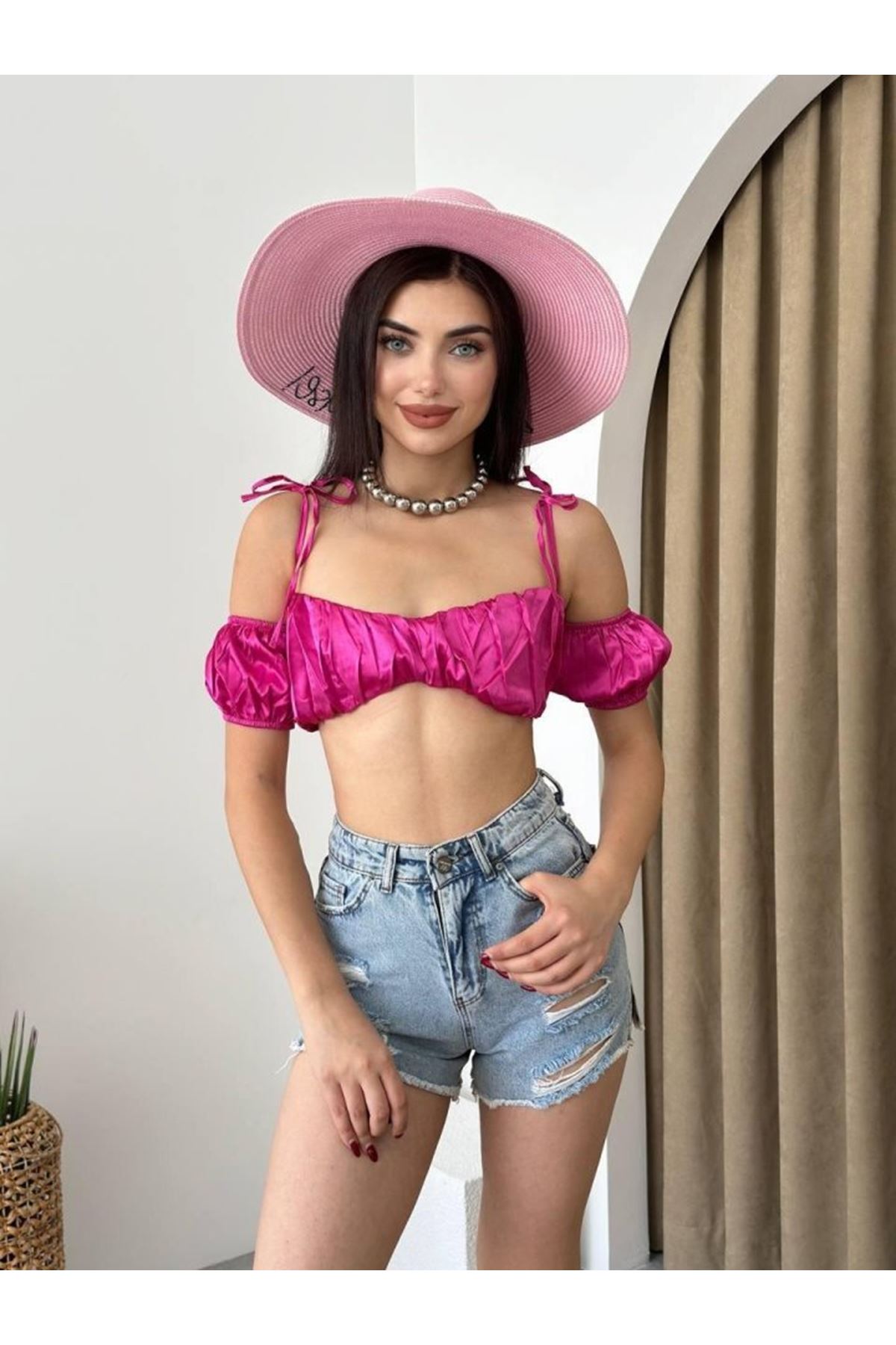 Kelsey Saten Büstiyer