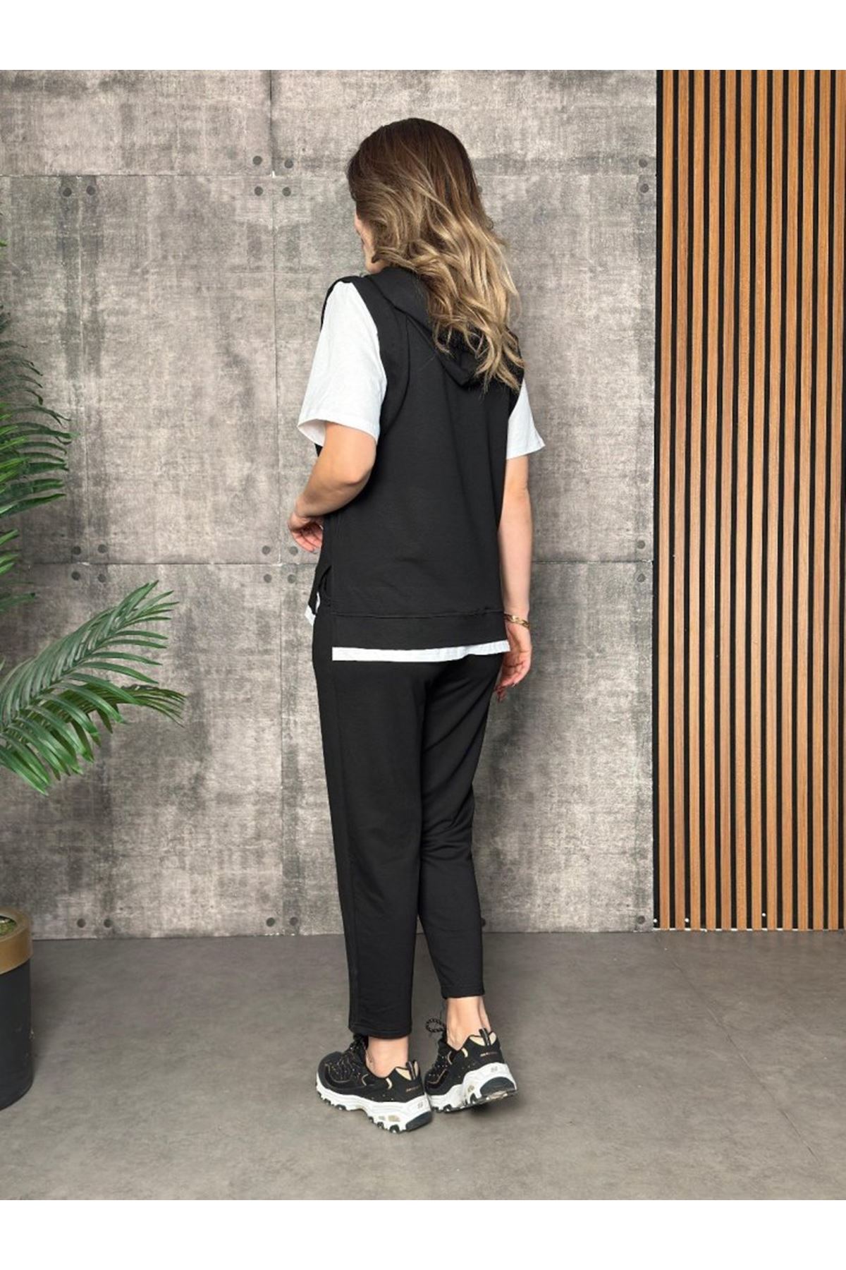 Kadın Kısa Kollu V Yakalı Kapşonlu Viskon Iki Iplik Bluz Ve Pantolon Takım