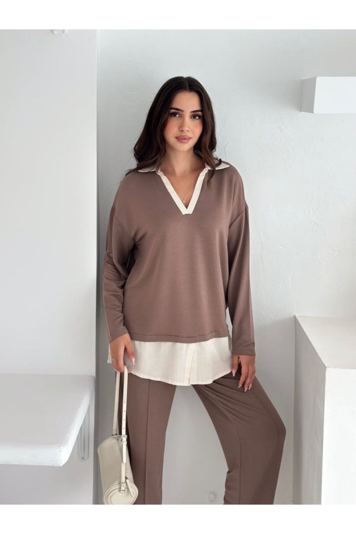 Polo Yaka Gömlek Detay Salaş Balon Pantolunlu ıkılı Takım