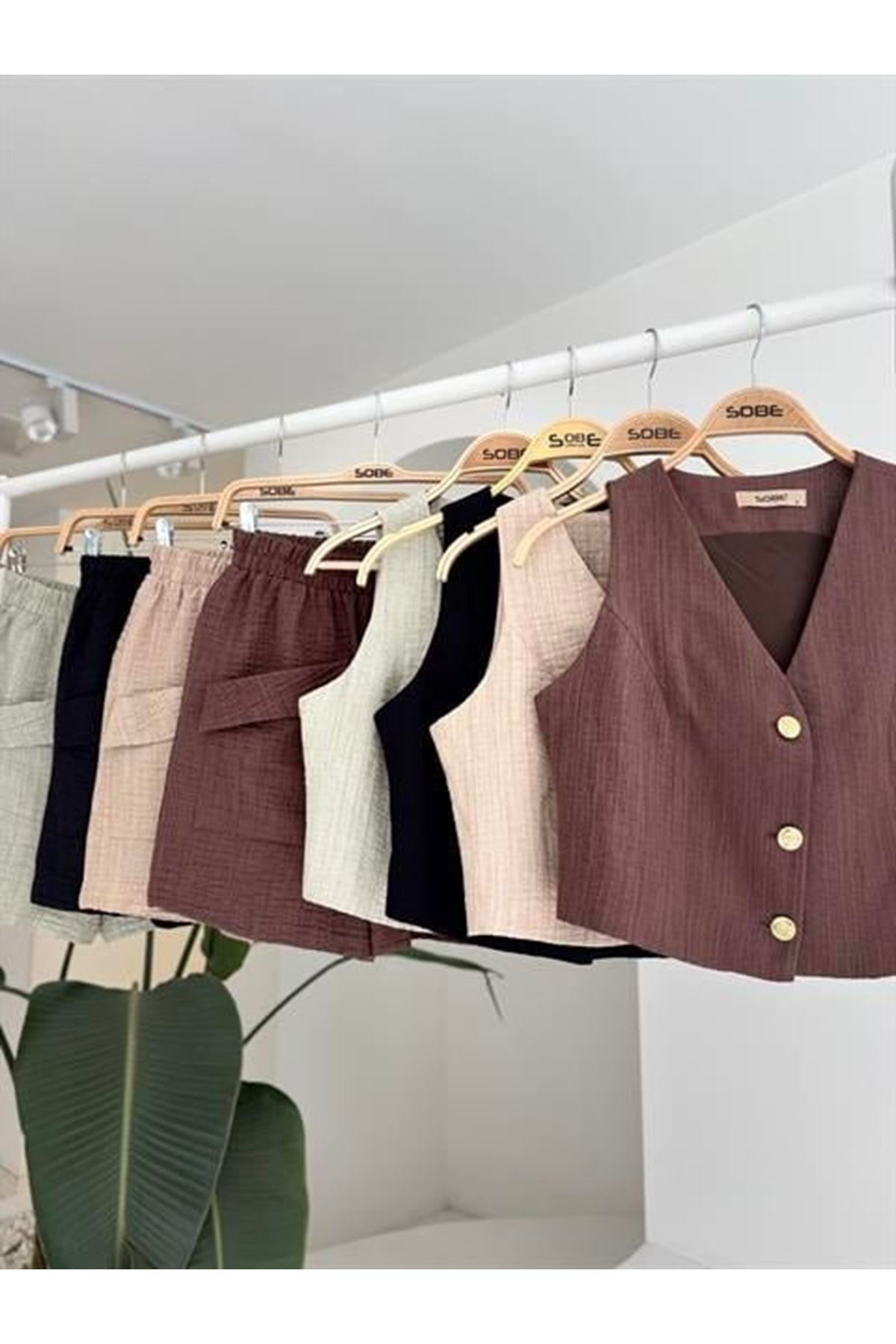 Mini Yelekli Şortlu Keten Takım 10176-08