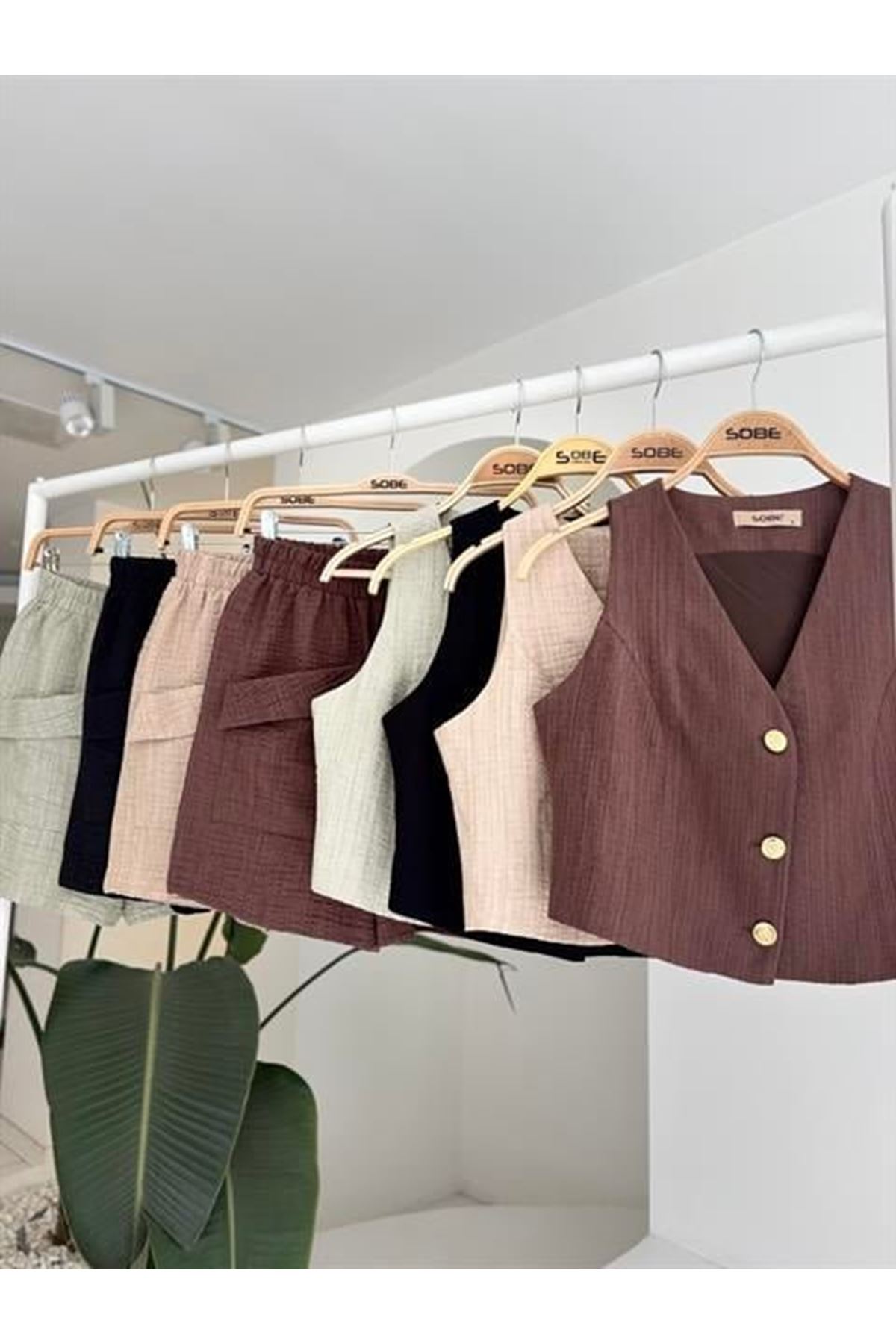 Mini Yelekli Şortlu Keten Takım 10176-08