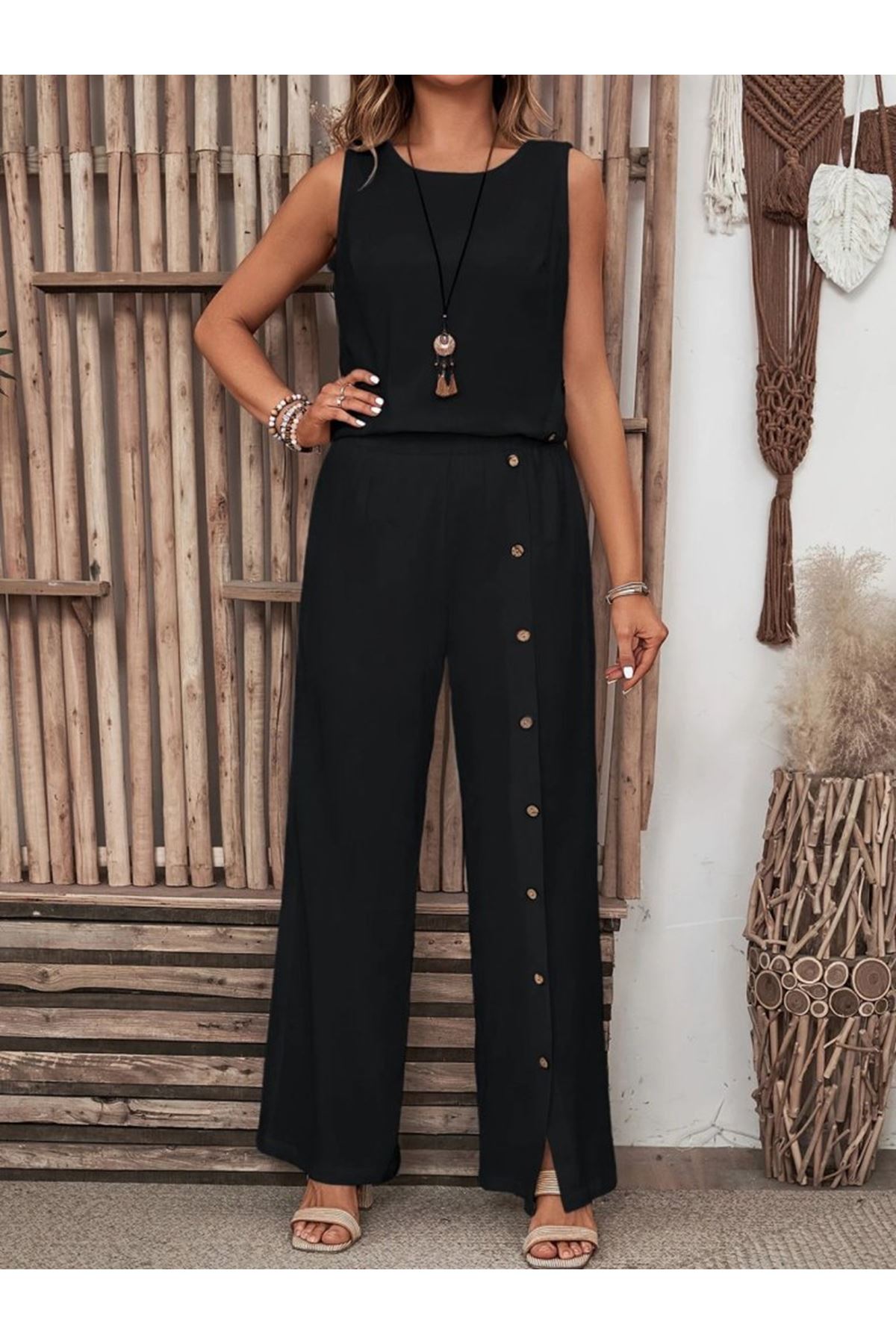 Kadın Kolsuz Düğmeli Asimetrik Detaylı Bürümcük Bluz Ve Pantolon Takım