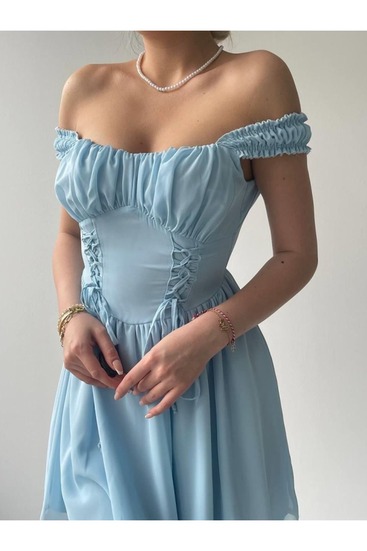 Aria Büzgü Askılı Elbise