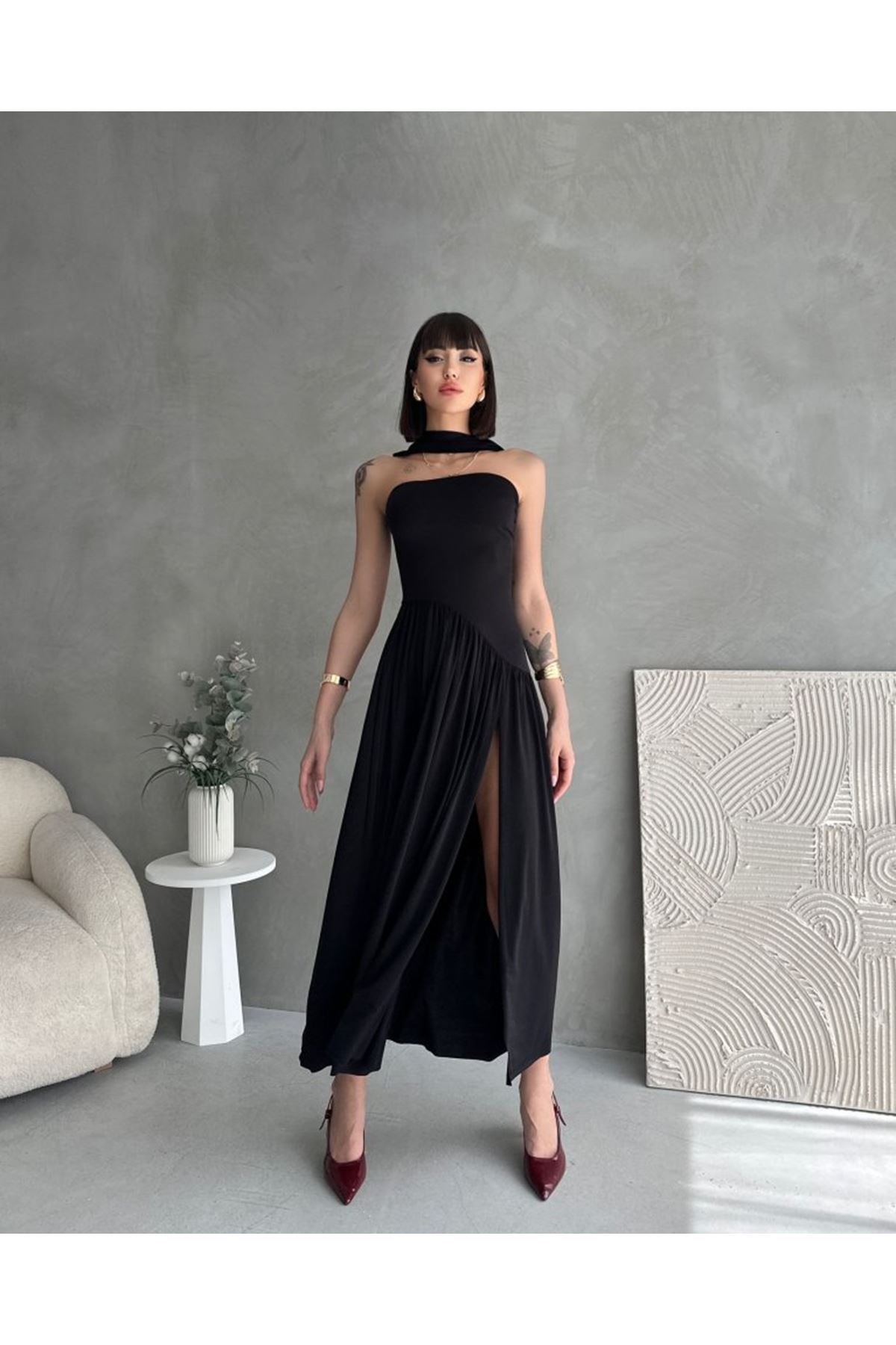 Kadınboğaz Kolsuz Maxi Boy Kalem Elbise