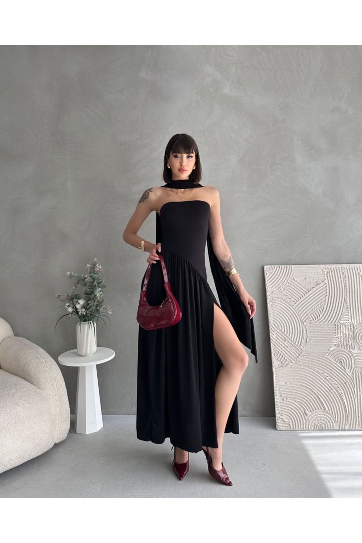 Kadınboğaz Kolsuz Maxi Boy Kalem Elbise