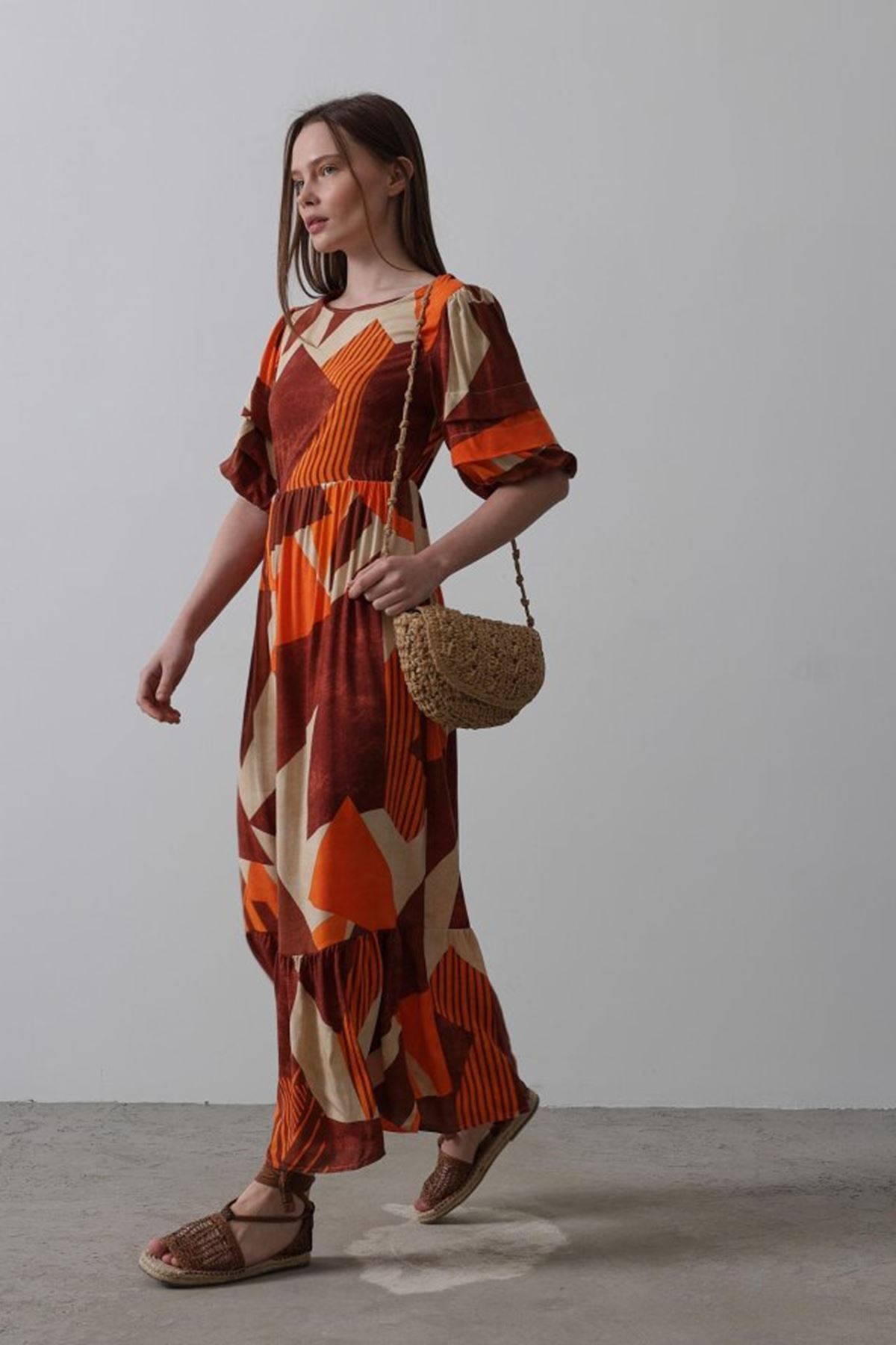 Desenli Balon Kol Kloş Elbise - Kahve