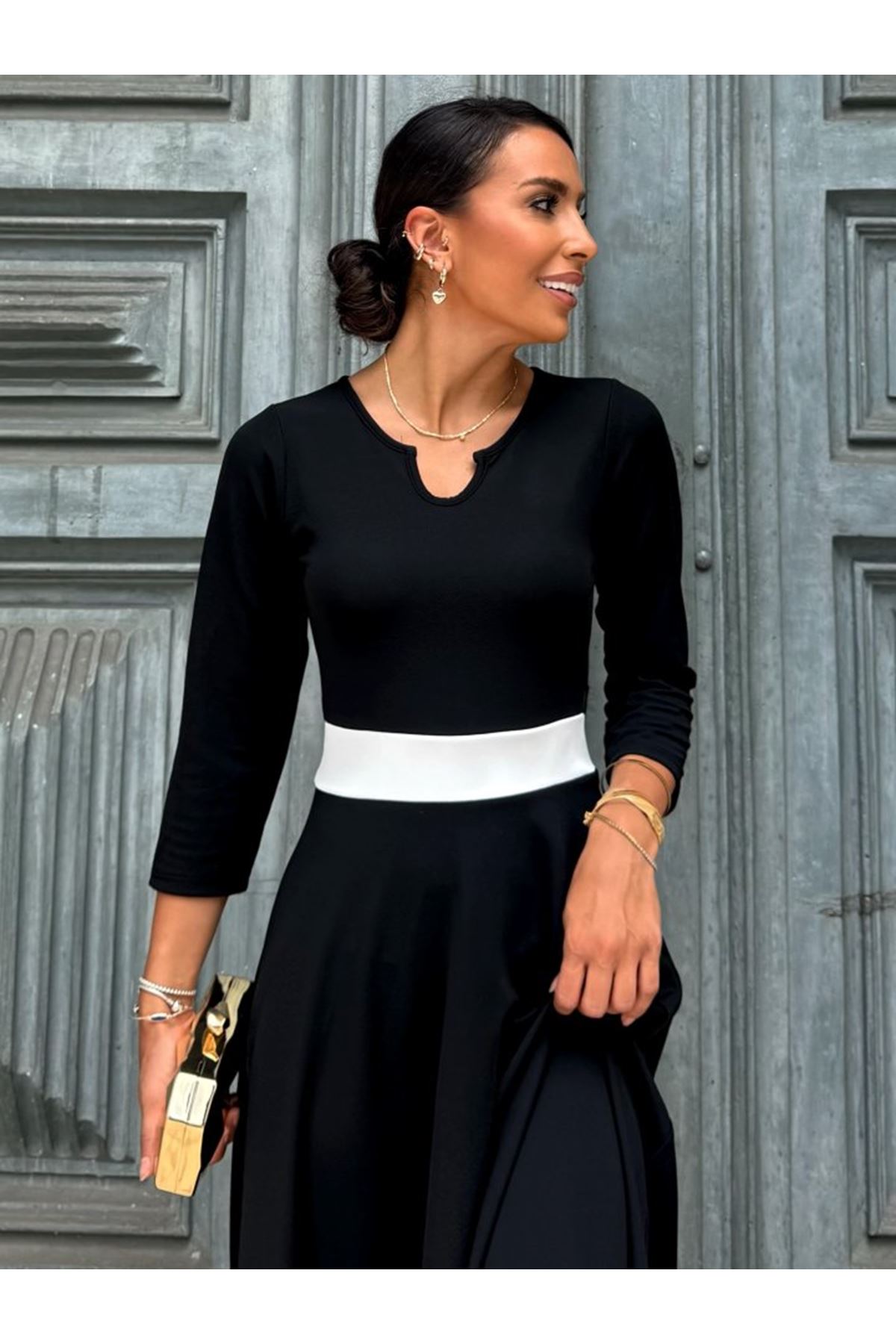 Kadın Truvakarkol Yakası Açık Blok Renkli Krep Midi Elbise