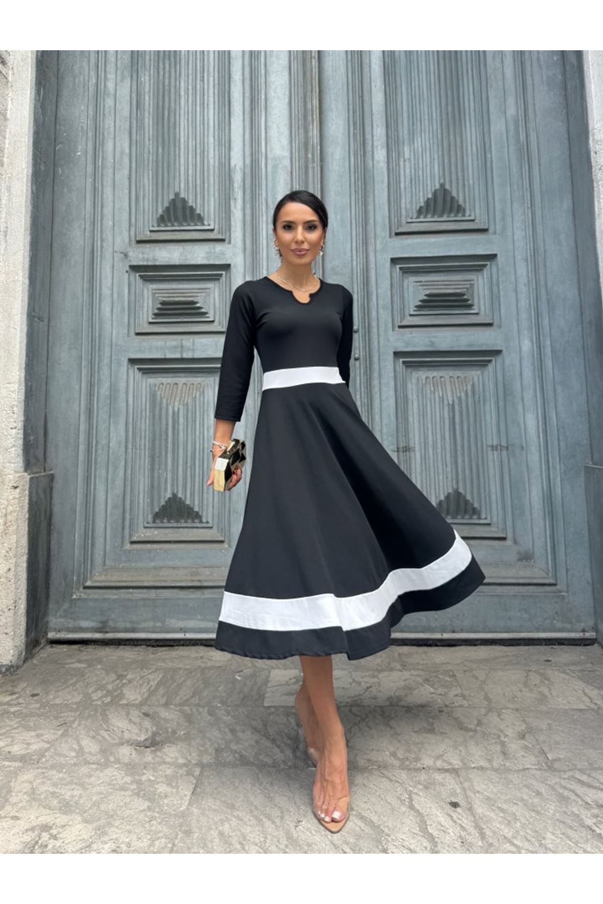 Kadın Truvakarkol Yakası Açık Blok Renkli Krep Midi Elbise