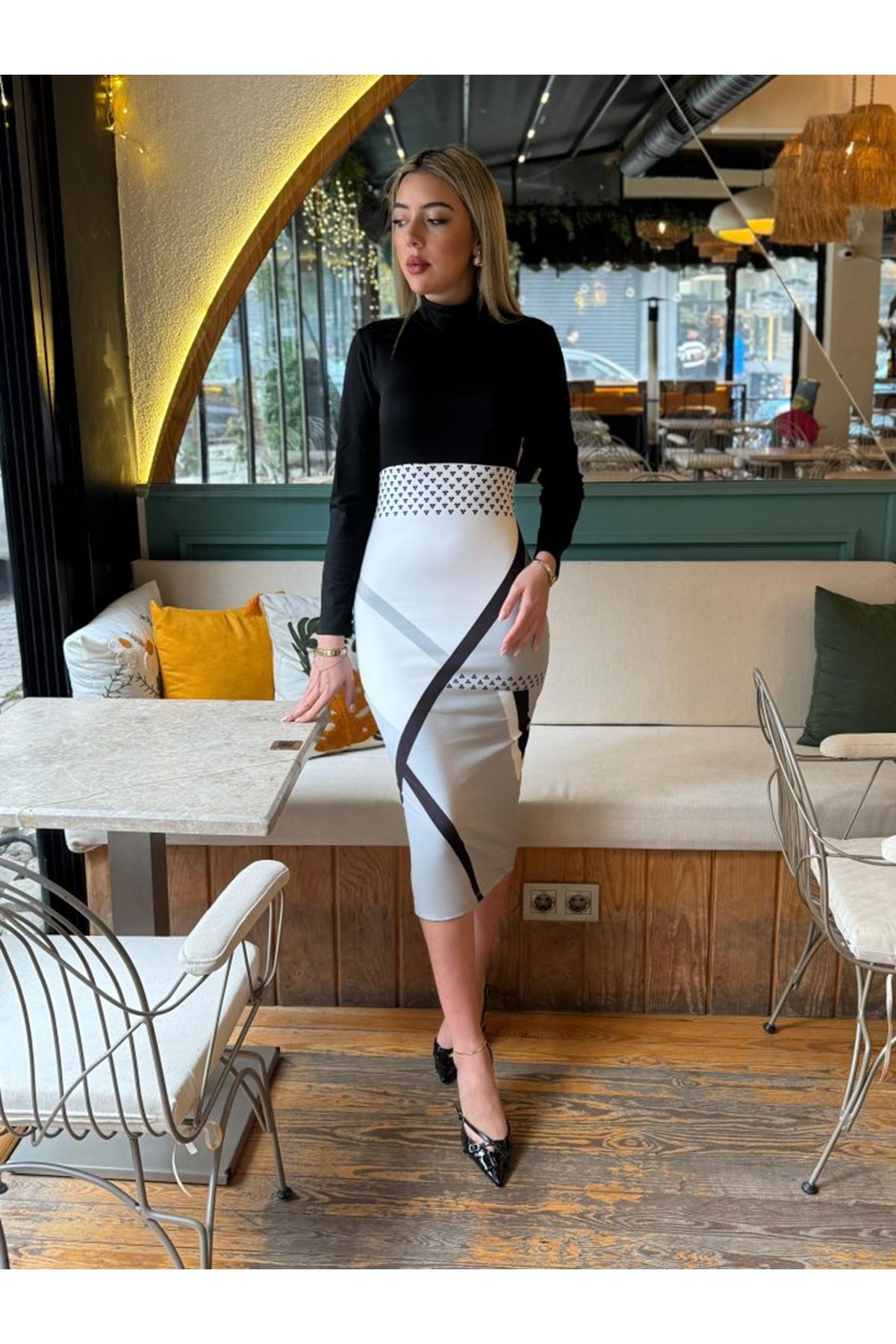 Kadın Uzun Kollu Balıkçı Yaka Dalgıç Midi Boy Elbise