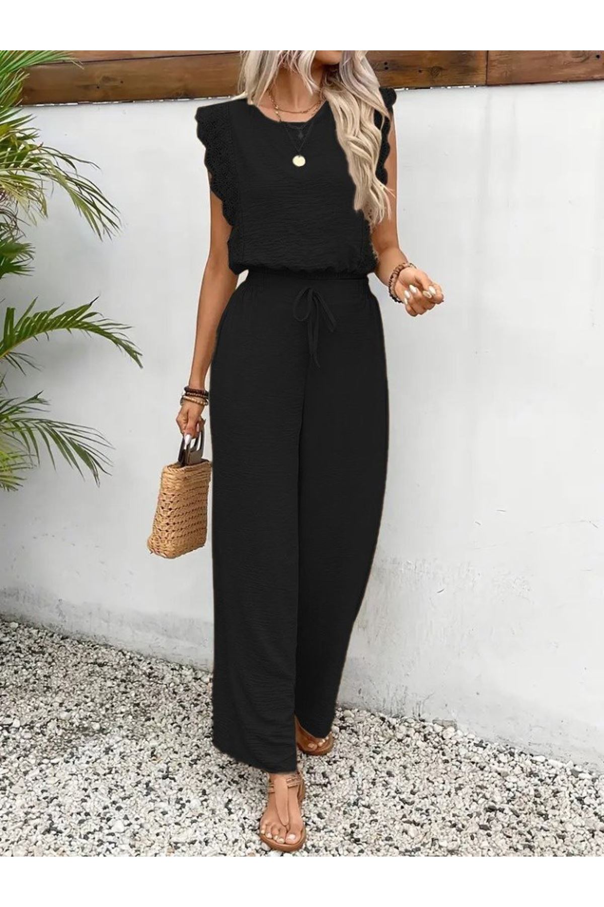 Kadın Kolsuz Bisiklet Yaka Aerobin Bluz Ve Bağcıklı Pantolon