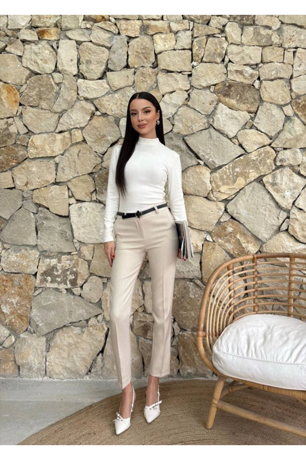 Kadın Yüksek Bel Dar Paça Kemer Dahil Kumaş Pantolon