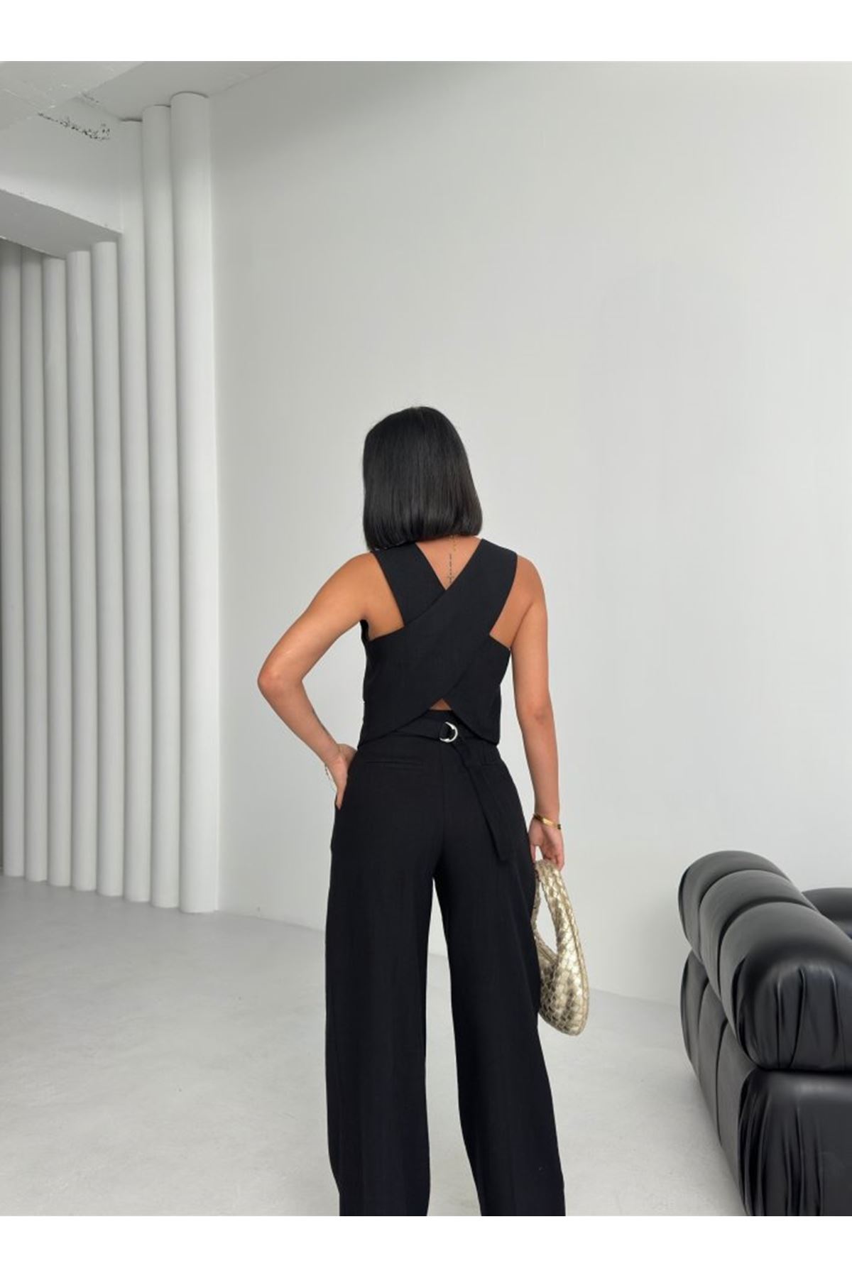 Keten Sirti Çapraz Geçi̇şli̇ Cepken Pantolon Takim