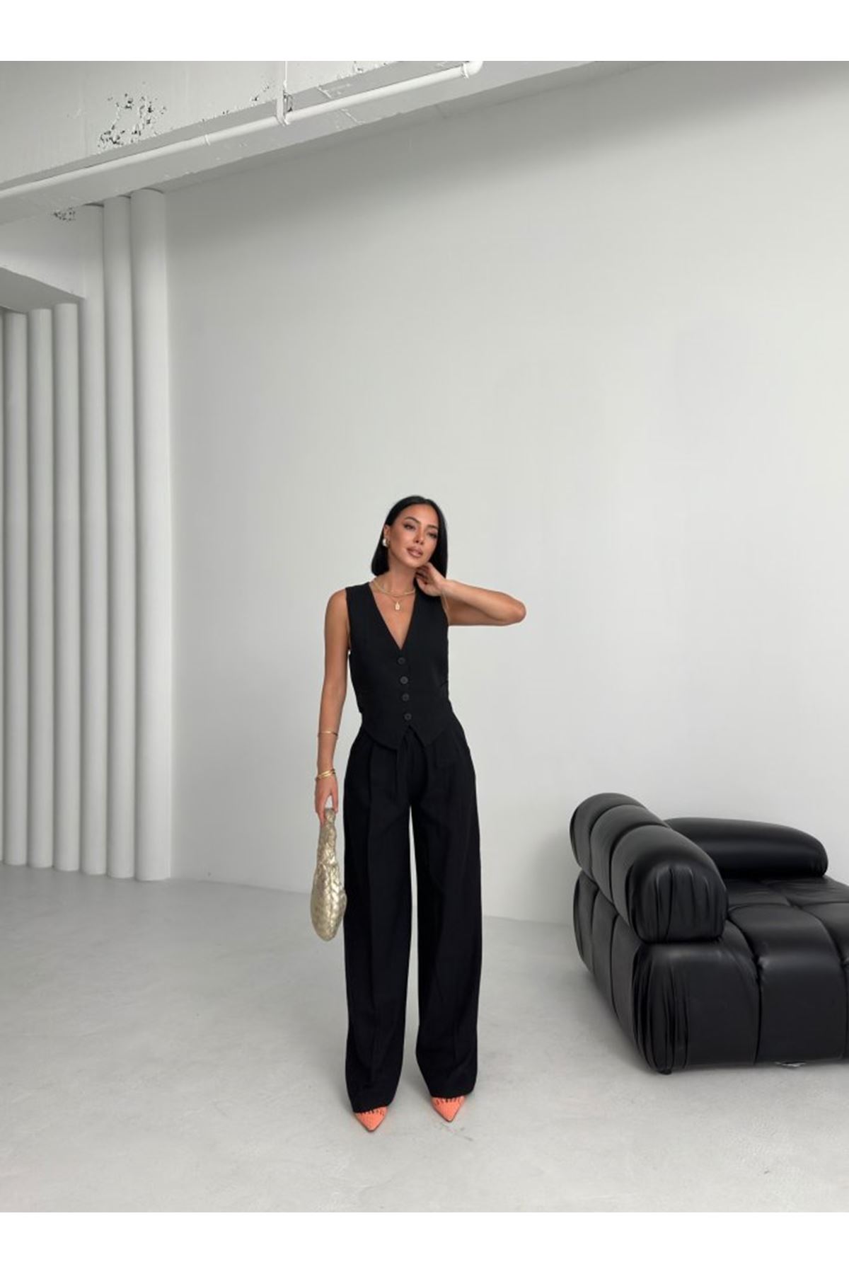 Keten Sirti Çapraz Geçi̇şli̇ Cepken Pantolon Takim