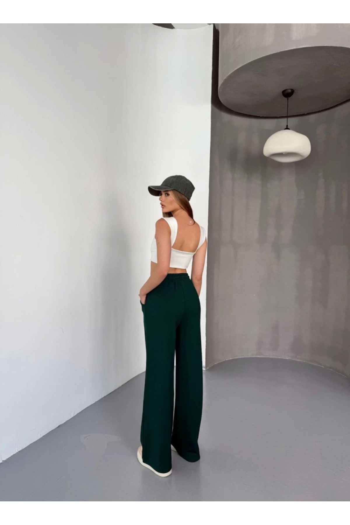 Osy Modal Yumuşak Dokulu Kumaş Nakış Işlemeli Rahat Bol Paça Eşofman Pantalon - Siyah