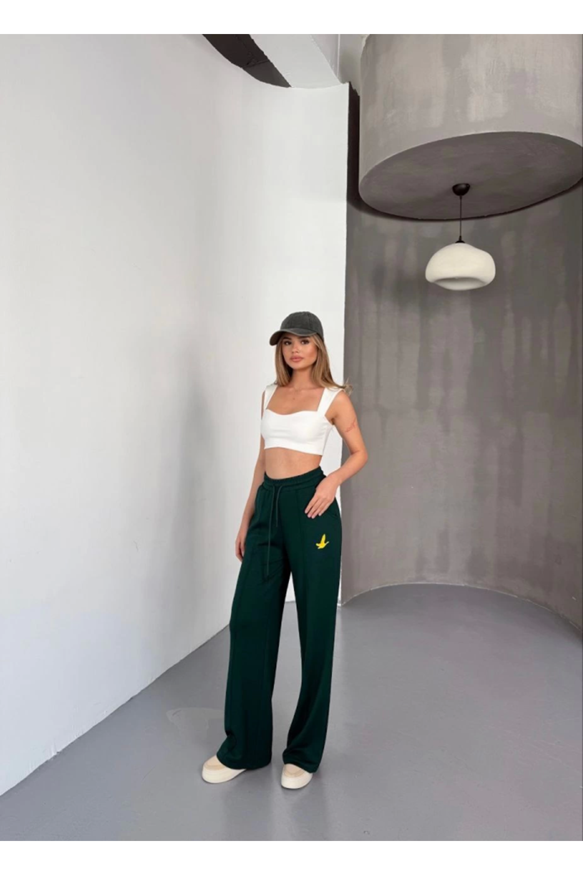 Osy Modal Yumuşak Dokulu Kumaş Nakış Işlemeli Rahat Bol Paça Eşofman Pantalon - Siyah