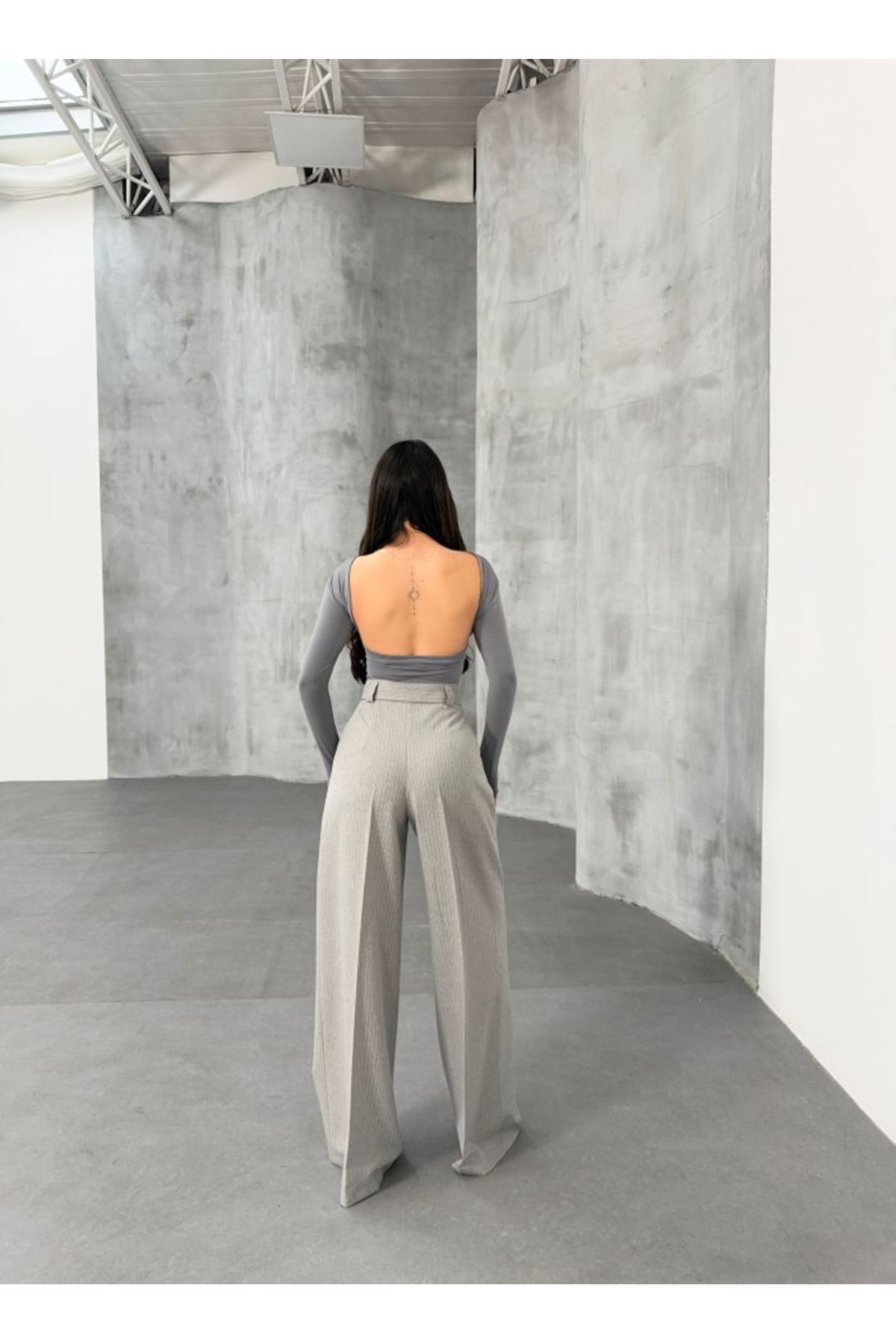 Sante Çi̇zgi̇li̇ Bel Kuşakli Palazzo Pantolon