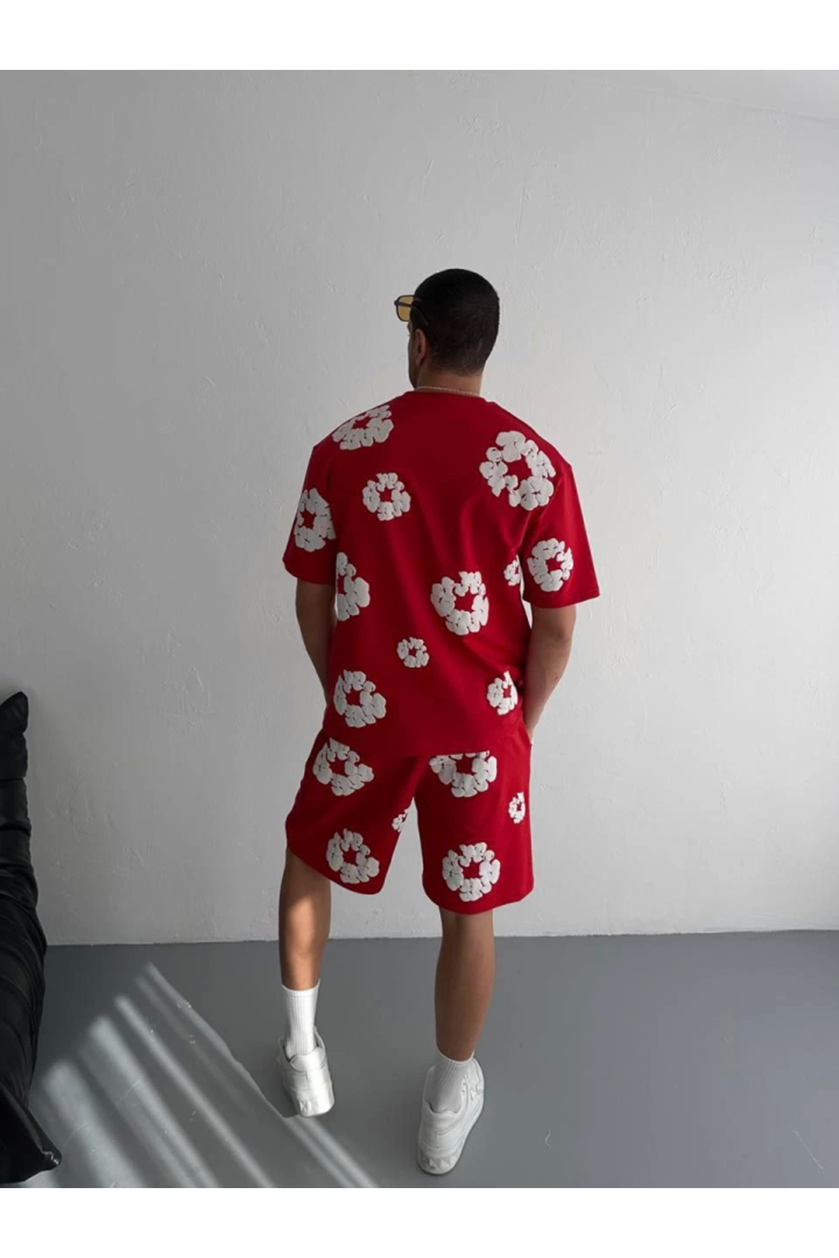 İki İplik Kumaş Baskılı T-shirt Şortlu Takım- Kırmızı