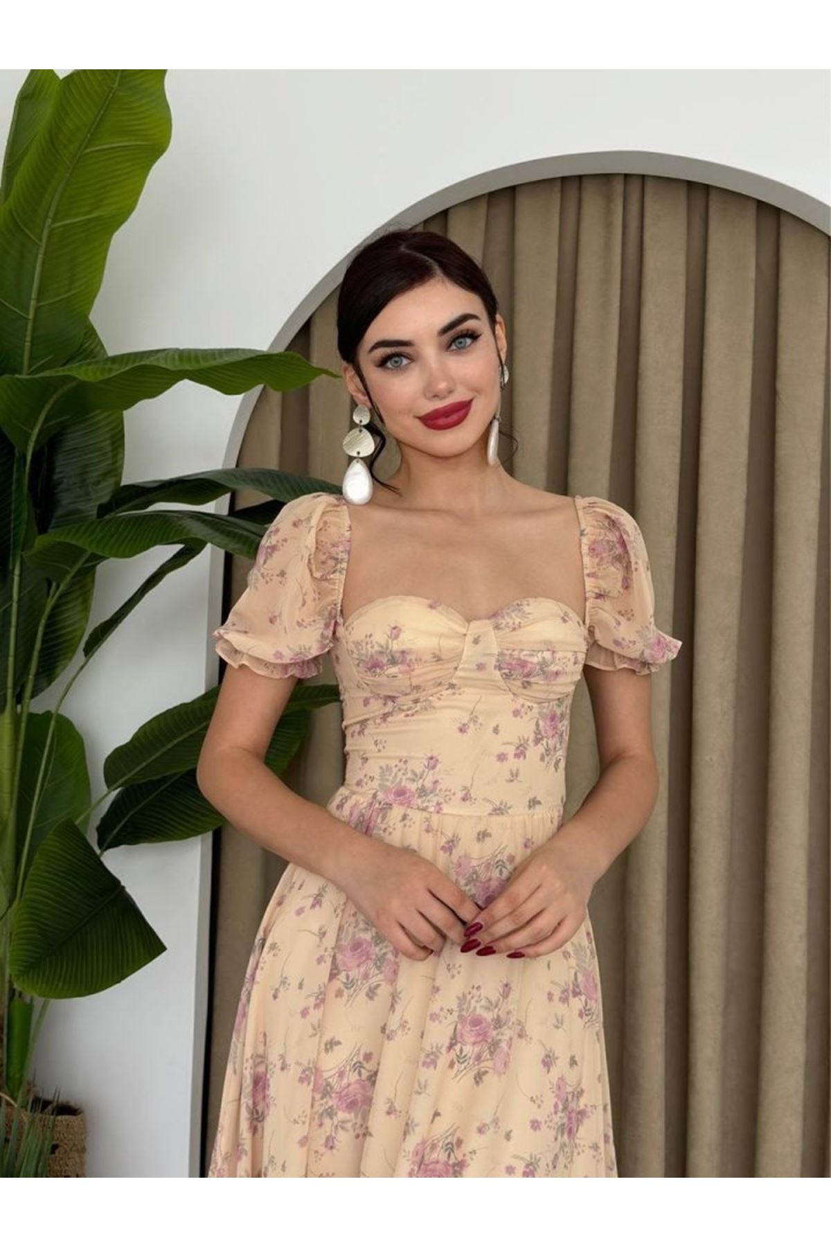 ŞİFON KUMAŞ DİJİTAL DESEN BASKILI ELBİSE