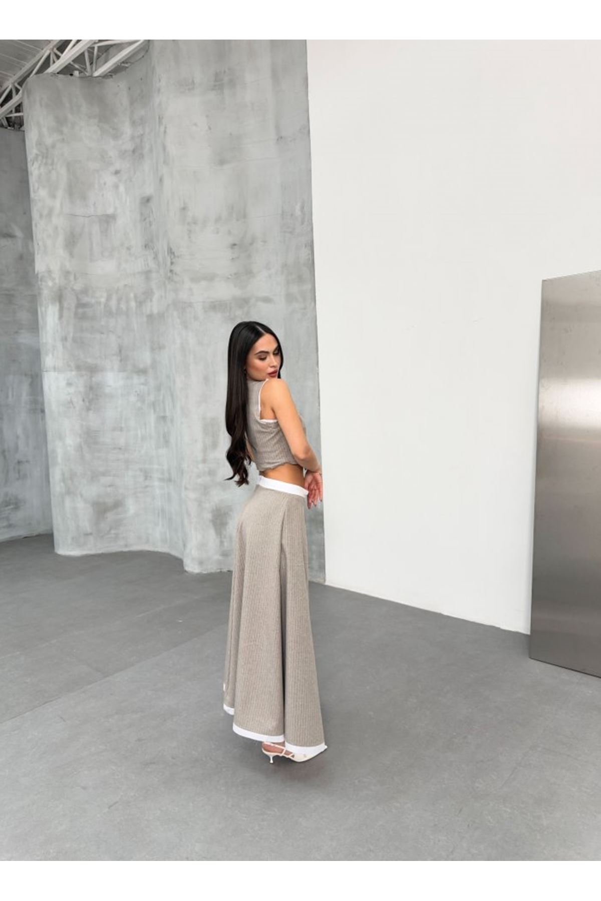 Gi̇o Çi̇zgi̇li̇ Garni̇li̇ Mi̇di̇ Etek Yelek Takim