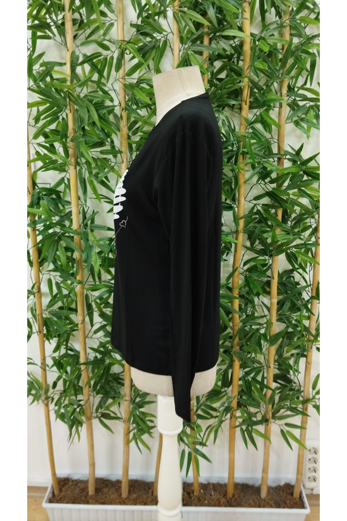 Kadın Uzun Kollu Bisiklet Yaka Kalp Desenli Viskon Bluz