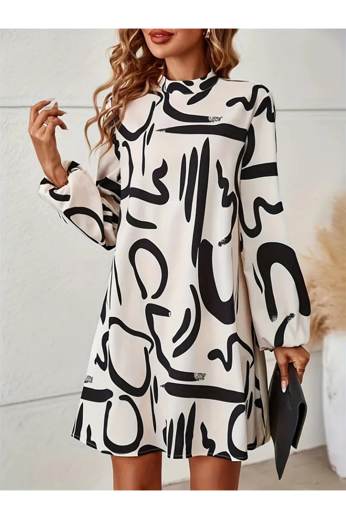 Kadın Uzun Kollu Yarı Balıkçı Yaka Desenli Kısa Dalgıç Elbise