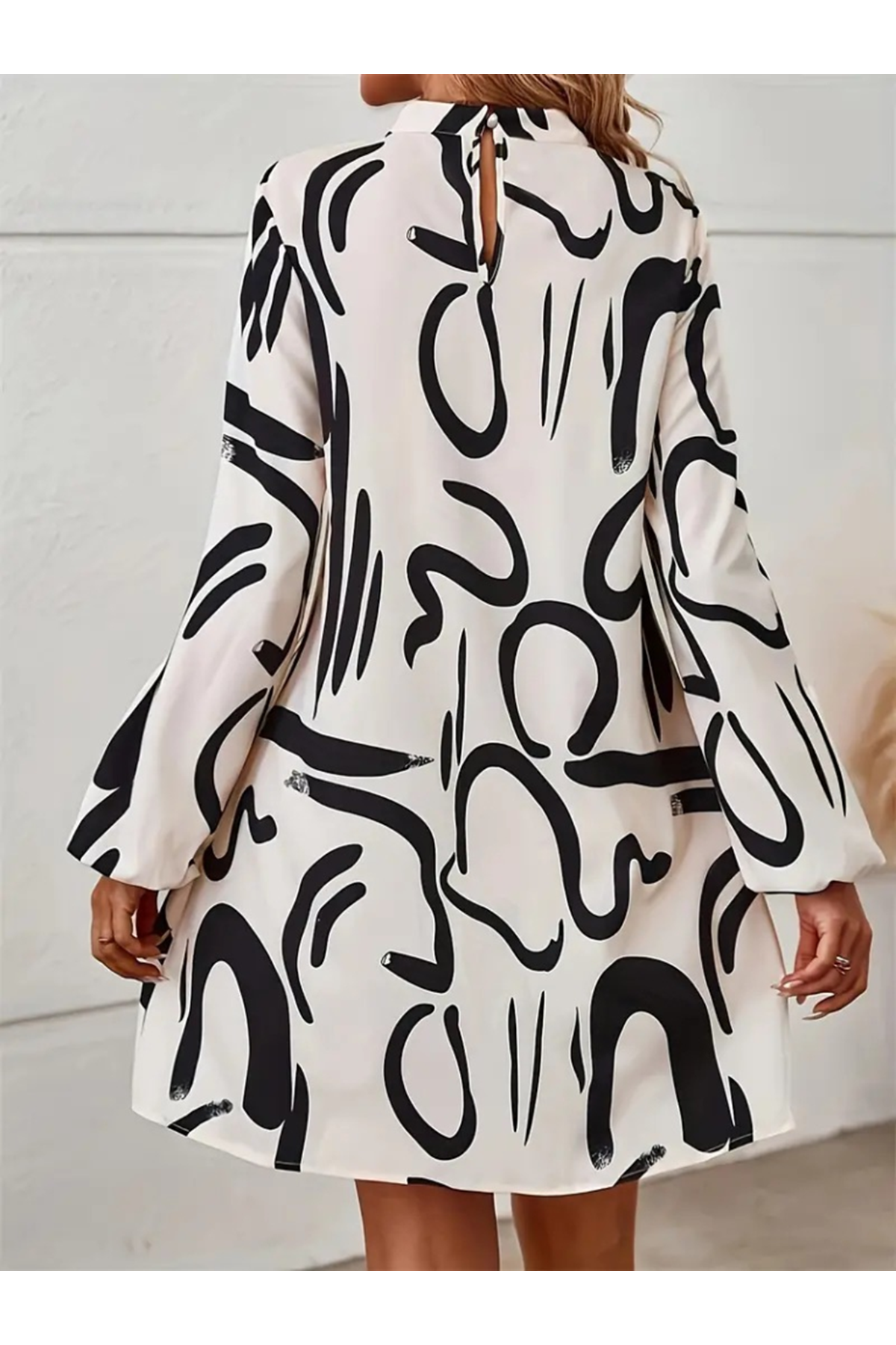 Kadın Uzun Kollu Yarı Balıkçı Yaka Desenli Kısa Dalgıç Elbise
