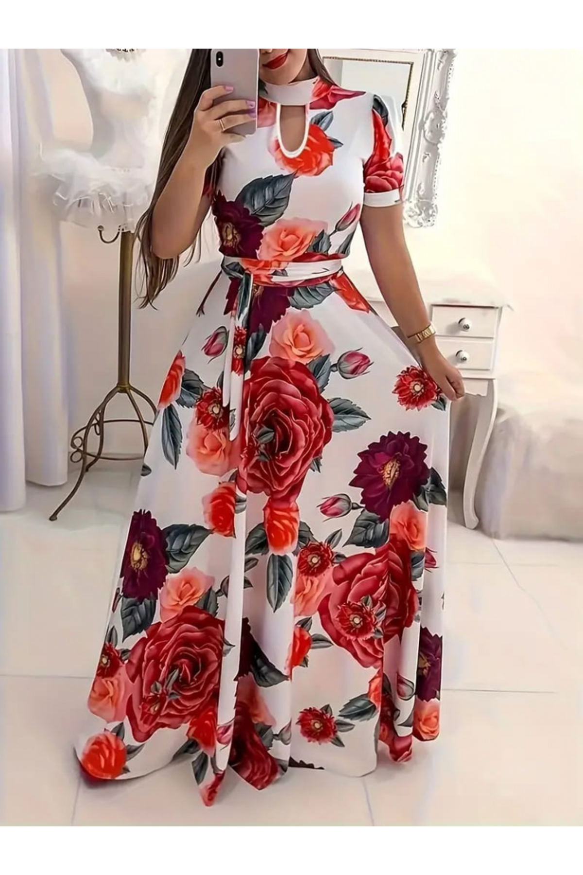 Kadın Kısa Kollu Pencere Detay Gül Baskılı Tam Boy Kiloş Elbise