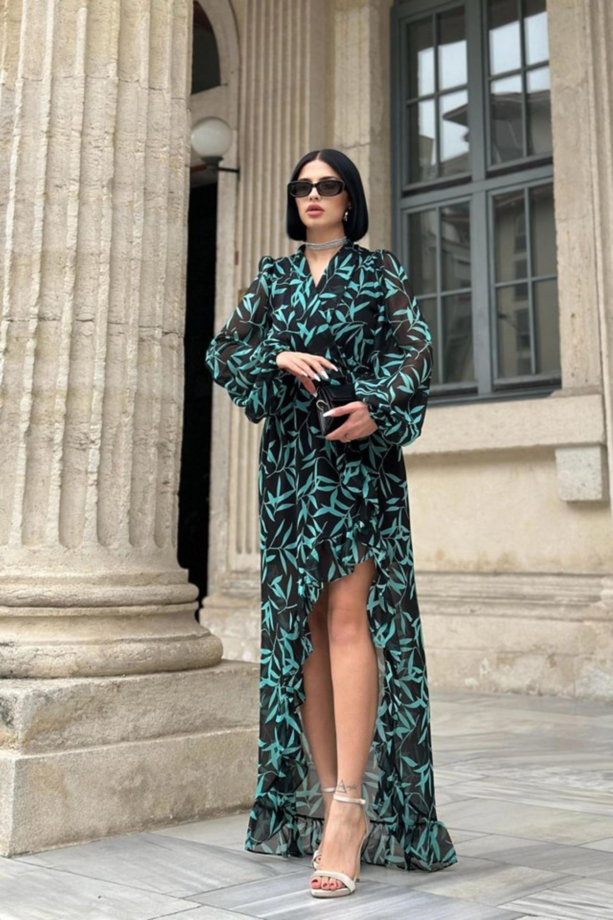 Desenli Desenli Fırfırlı Elbise