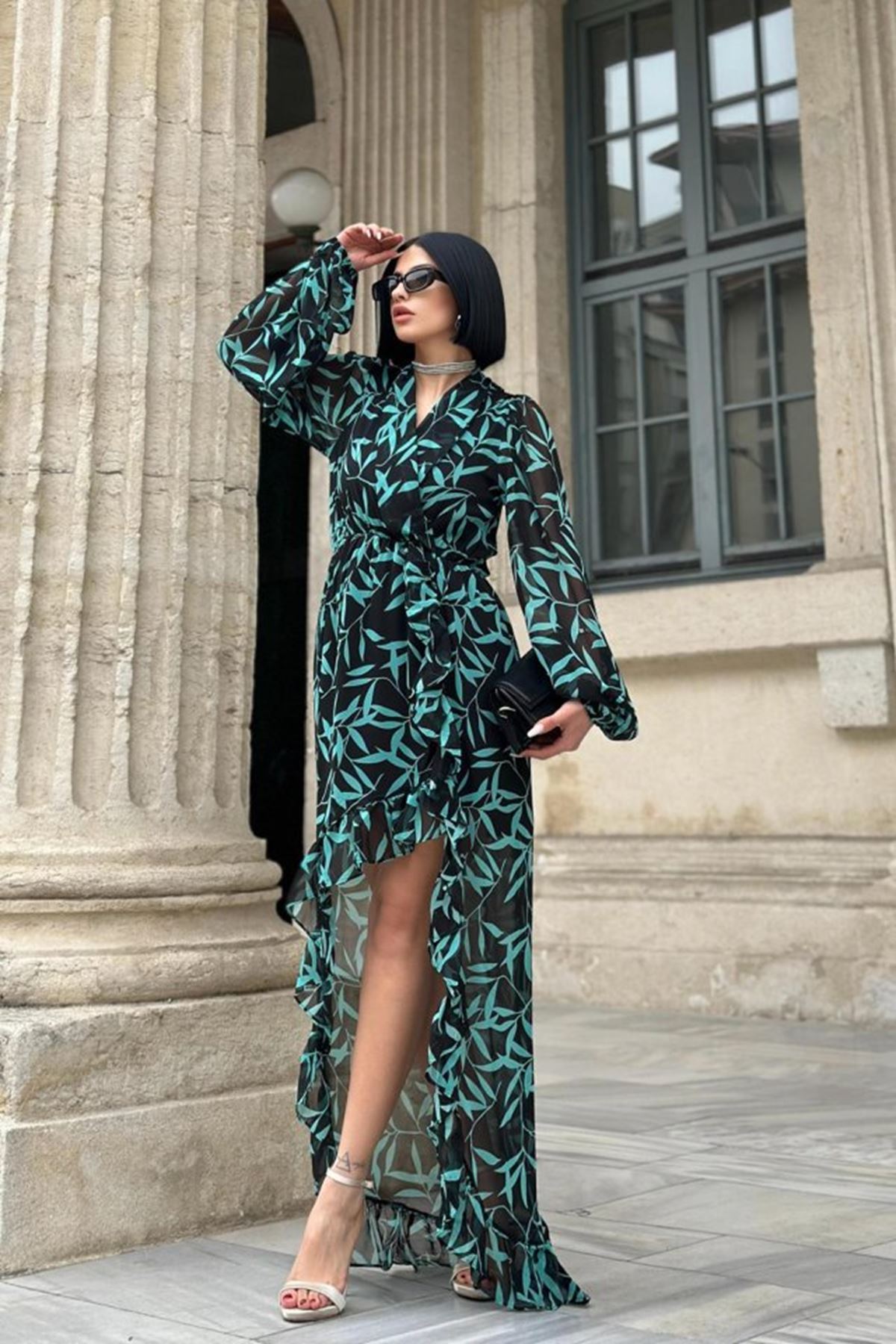 Desenli Desenli Fırfırlı Elbise