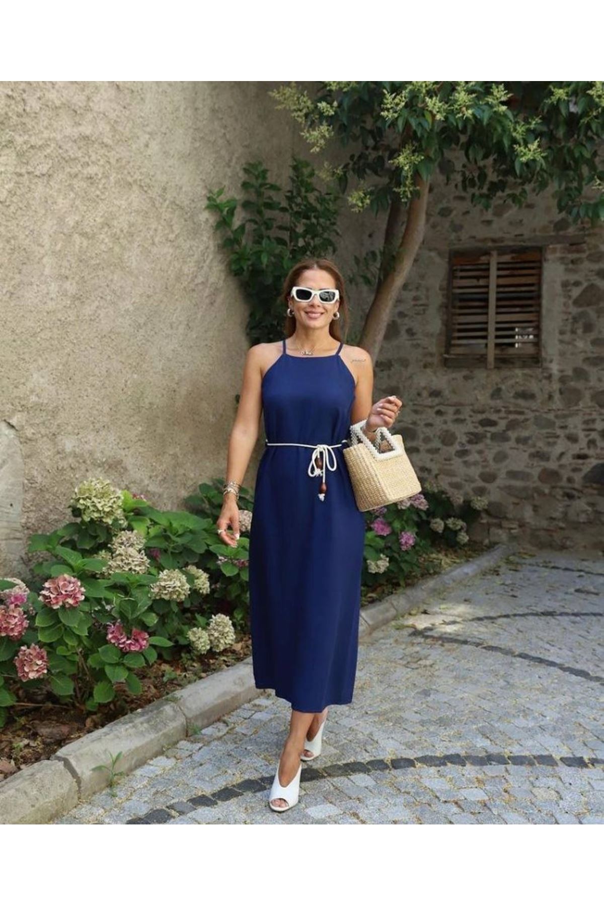 Kadın Kadın Omuz Askılı Kuşak Dahil Elbise