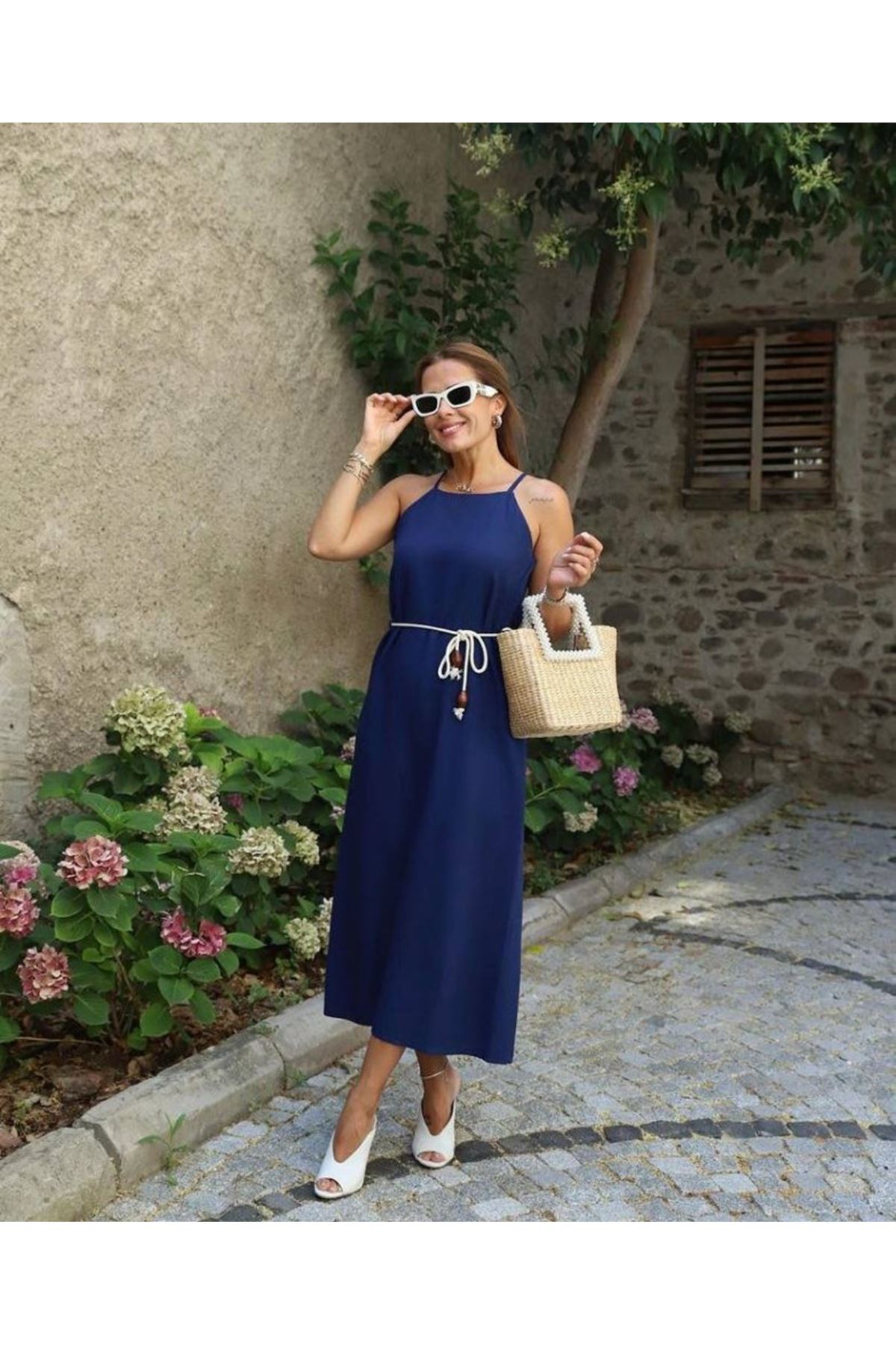 Kadın Kadın Omuz Askılı Kuşak Dahil Elbise