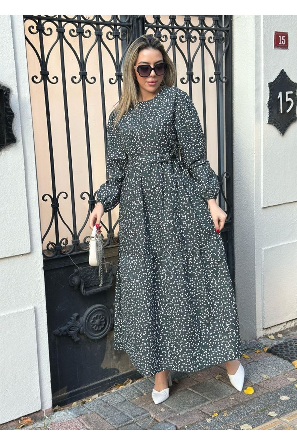 Kadın Uzun Kollu Bisiklet Yaka Papatya Desen Kuşak Dahil Maxi Boy Elbise